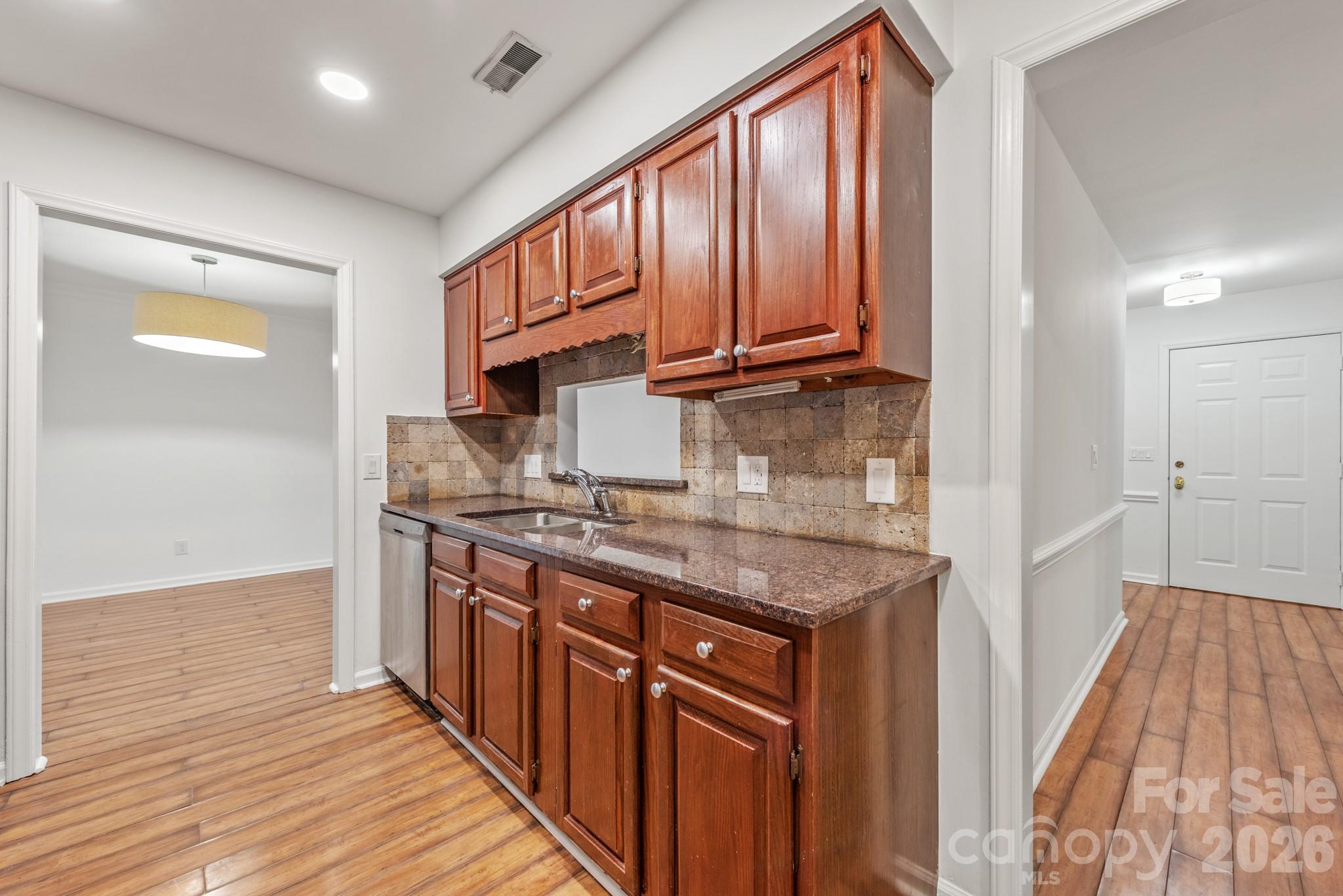 3507 Colony Crossing Drive Property Photo 7