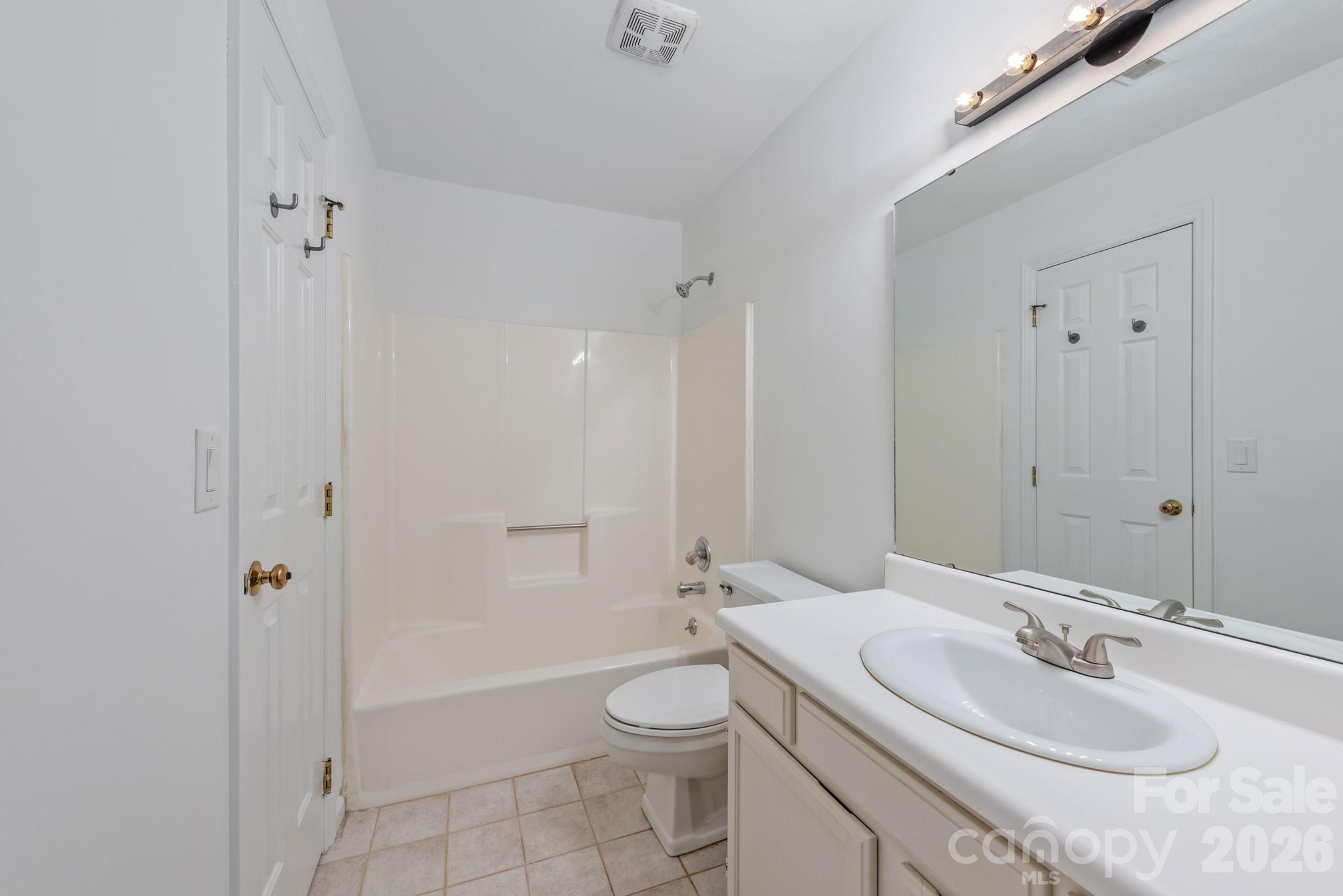 3507 Colony Crossing Drive Property Photo 16