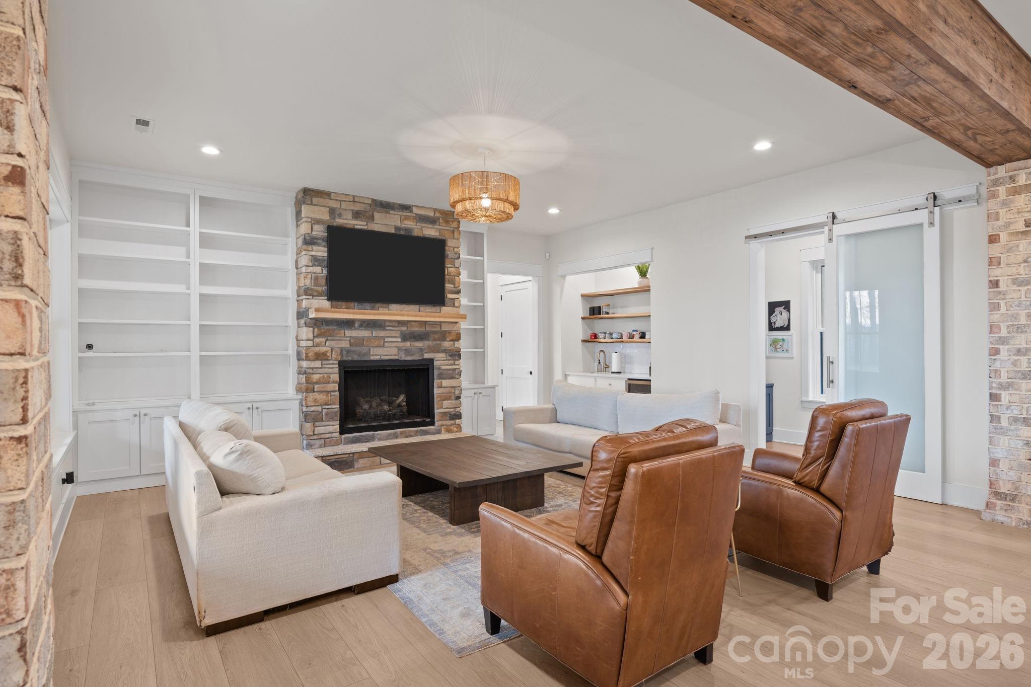 465 Baxx Drive Property Photo 12