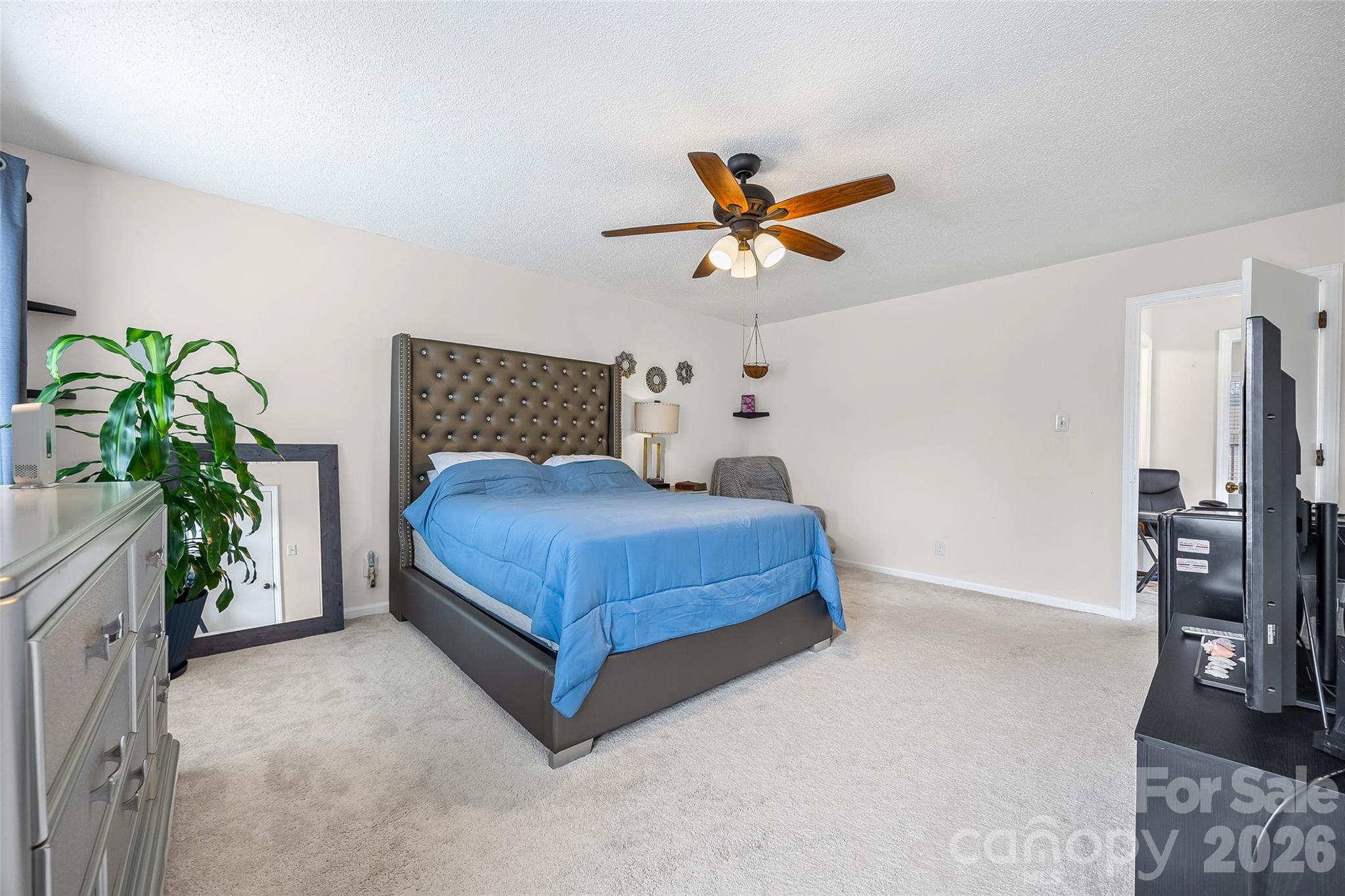 123 Neely Court Property Photo 16