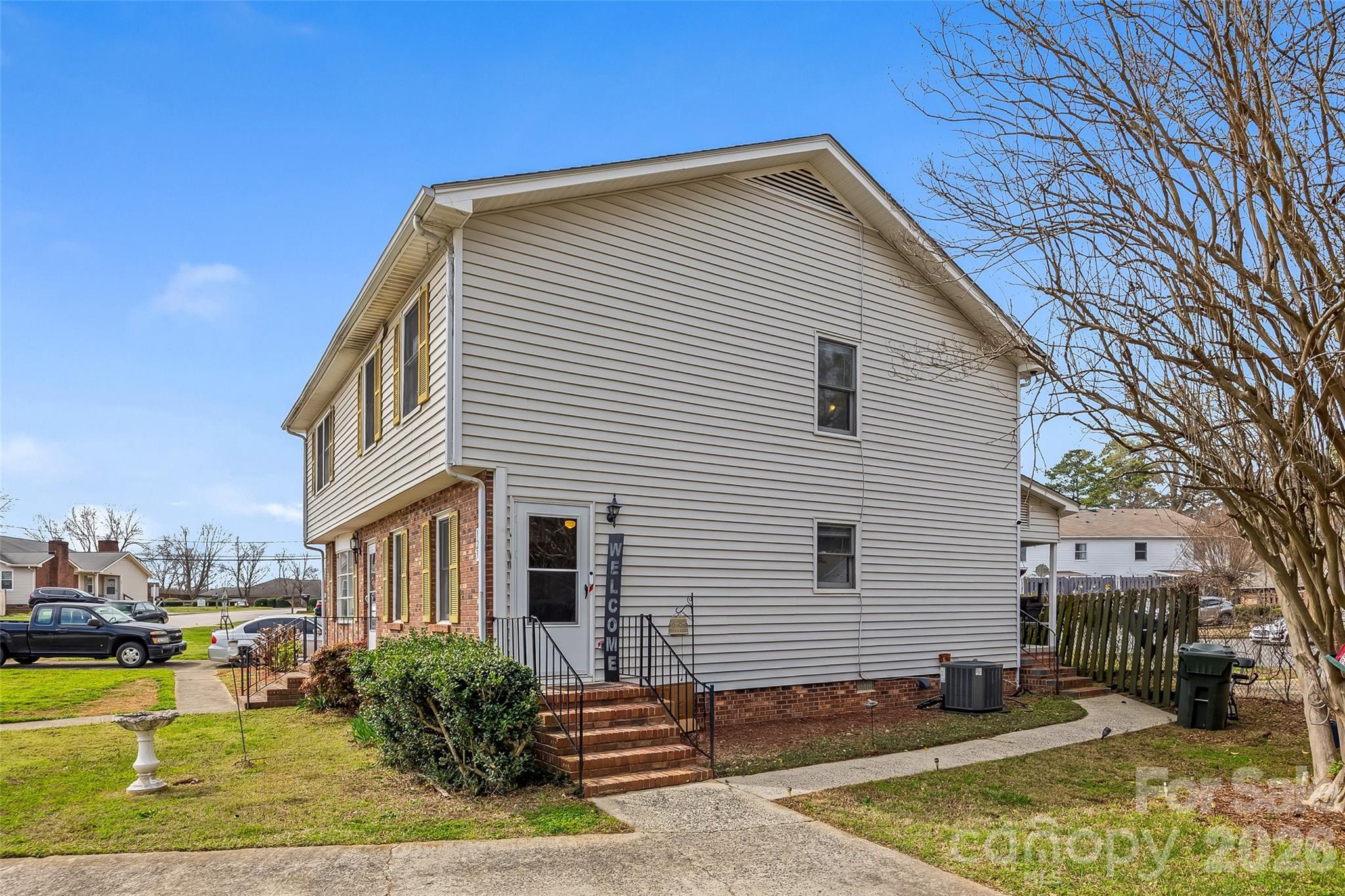 123 Neely Court Property Photo 23