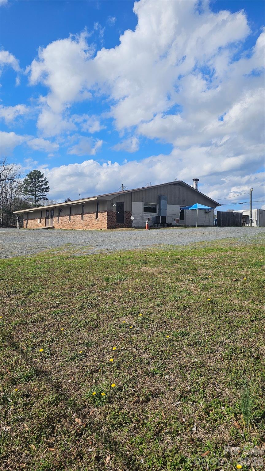 6821 Highway 218 Highway Property Photo 10