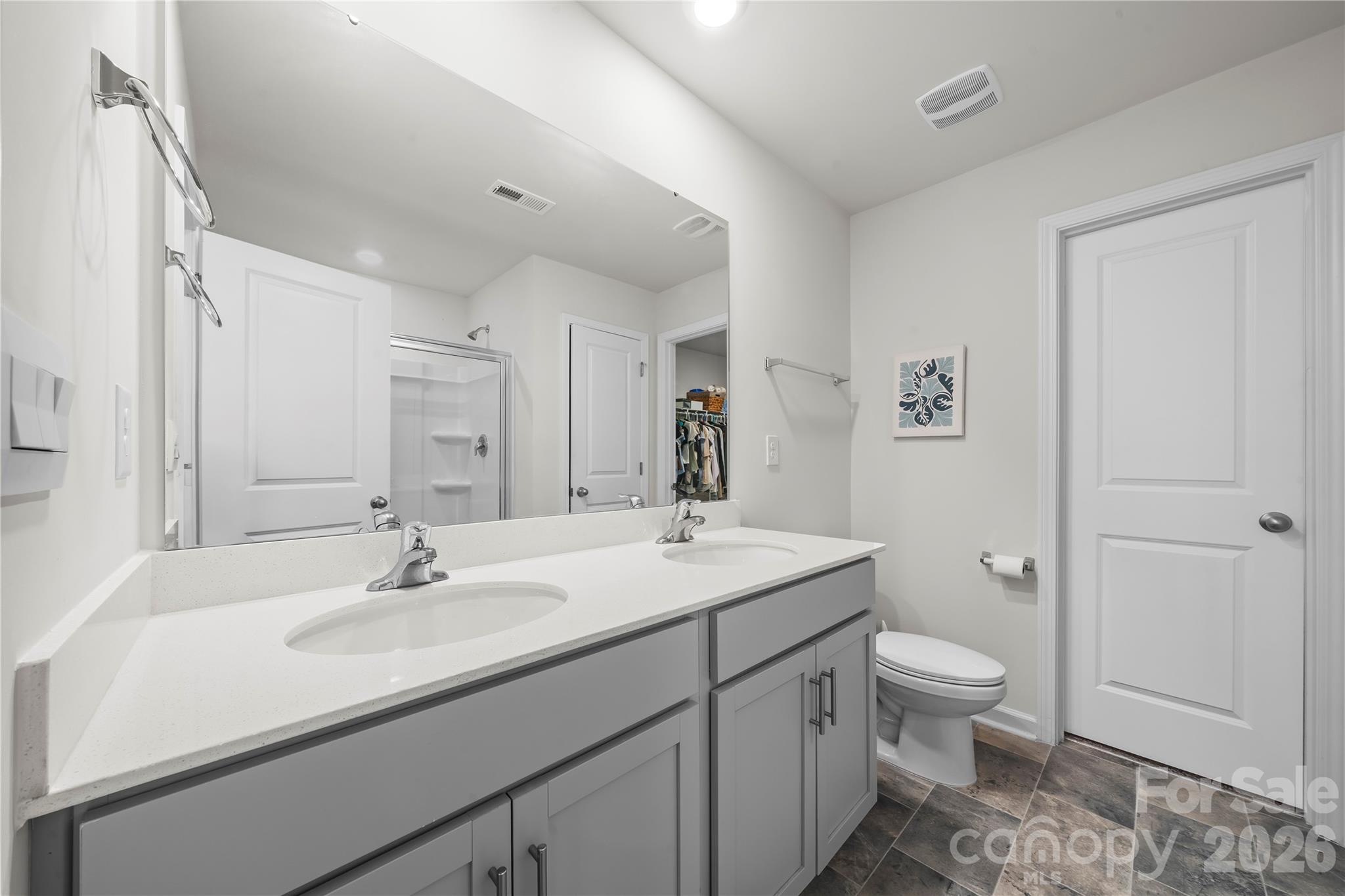 7549 Stonehouse Drive Property Photo 17