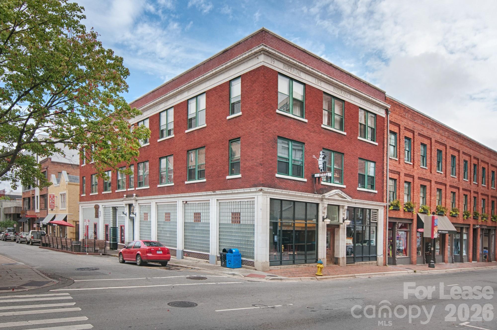48 College Street Property Photo 1