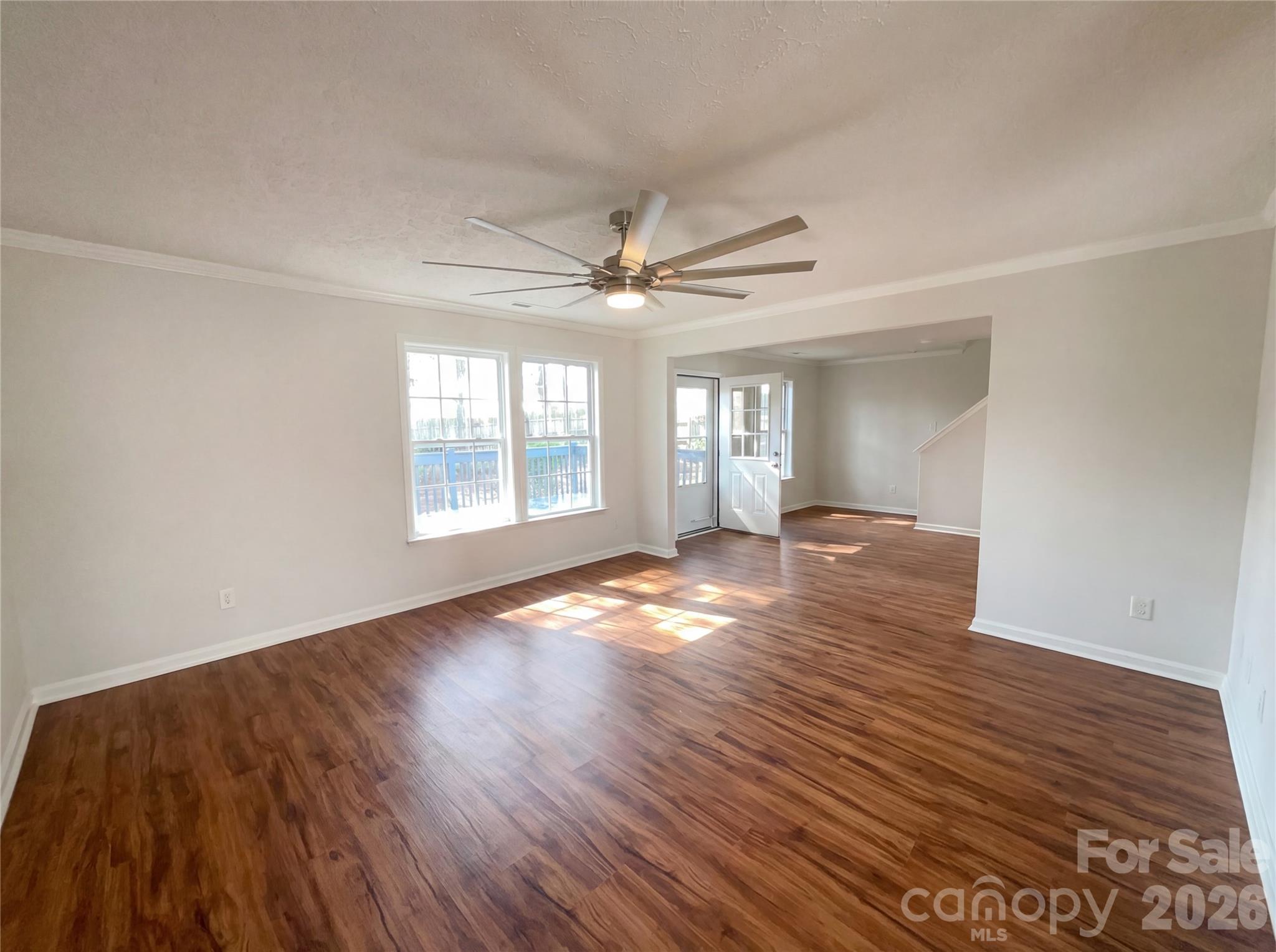 644 Carybrook Court Property Photo 3