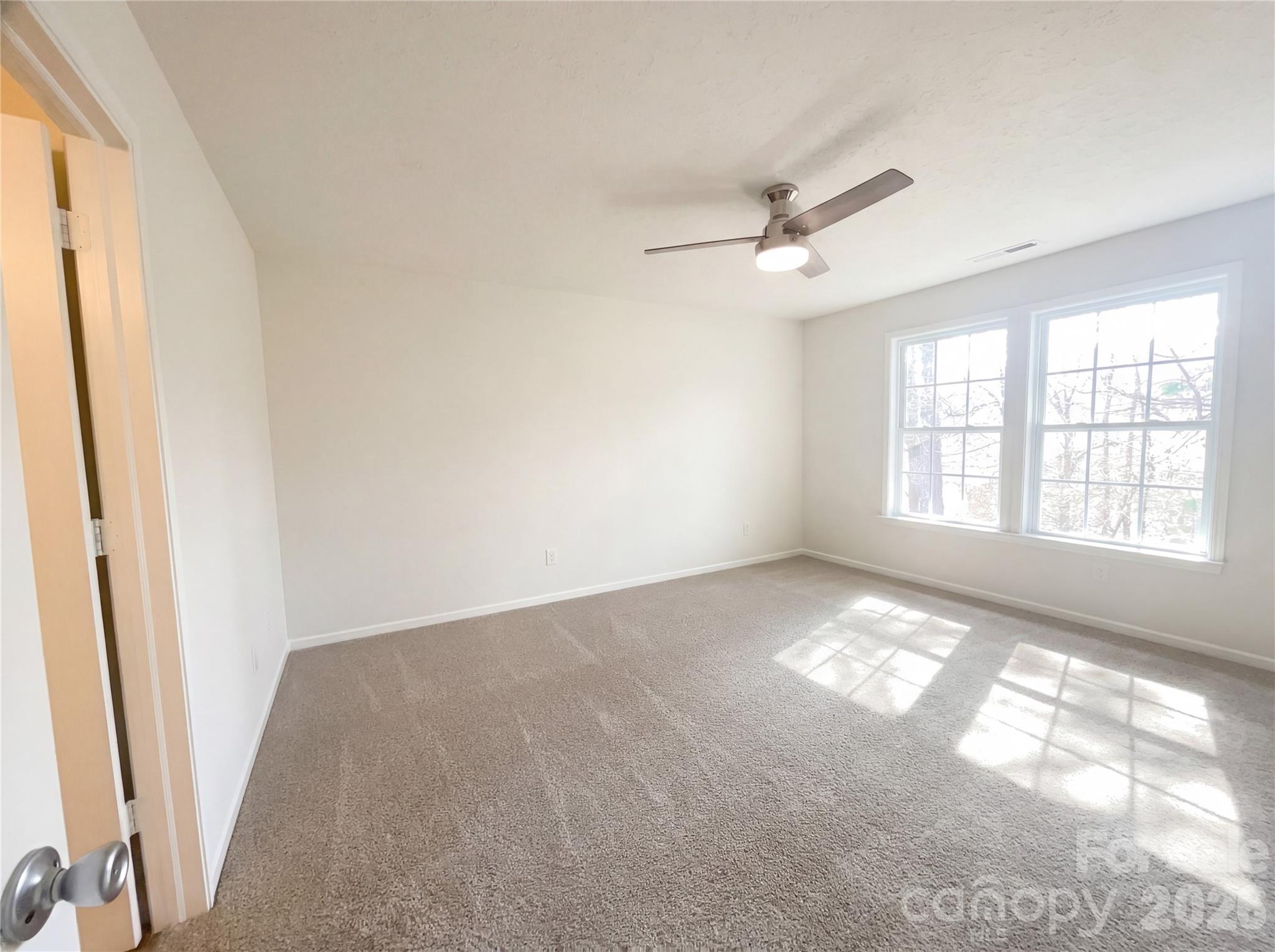 644 Carybrook Court Property Photo 4