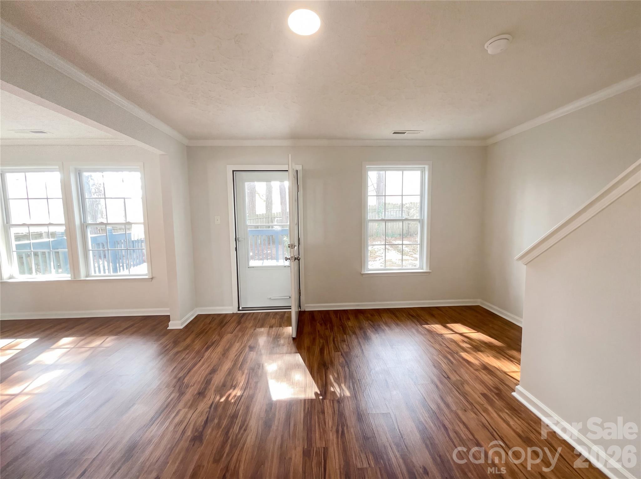 644 Carybrook Court Property Photo 8