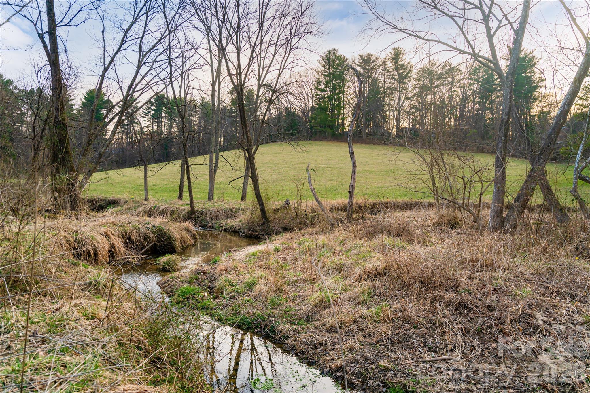 65 Owenby Road Property Photo 8