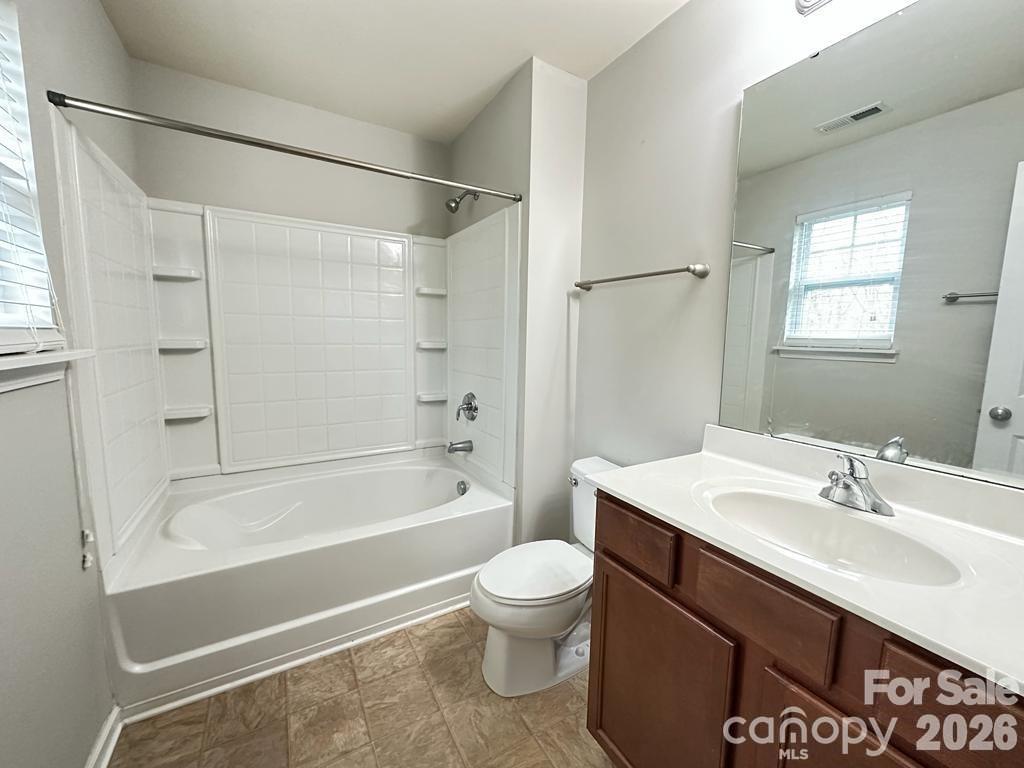10383 Bunclody Drive Property Photo 10