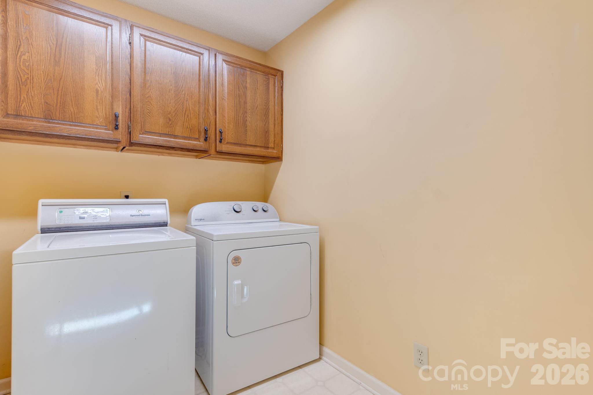 1104 Red Oak Drive Property Photo 18