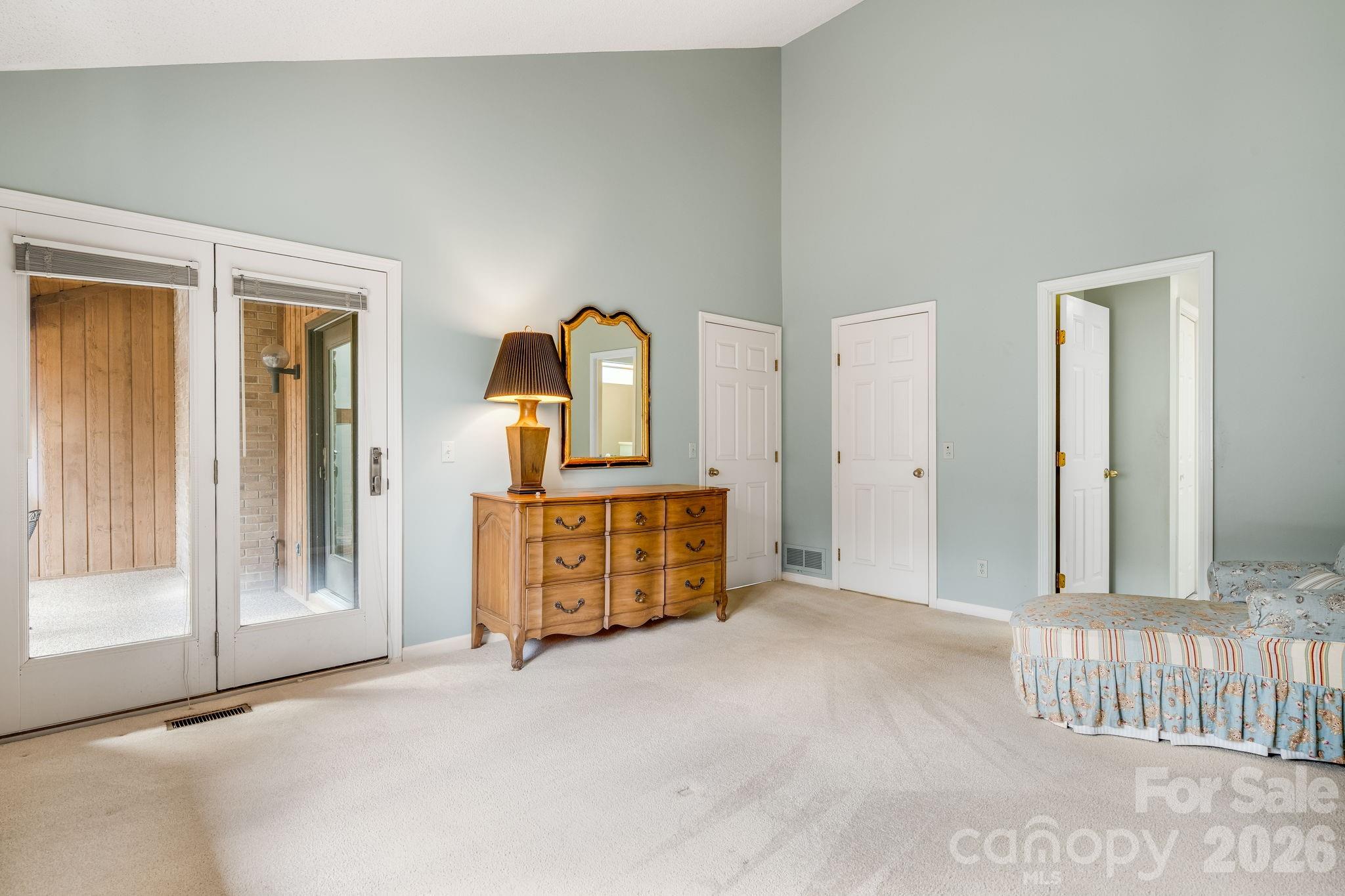 1104 Red Oak Drive Property Photo 20