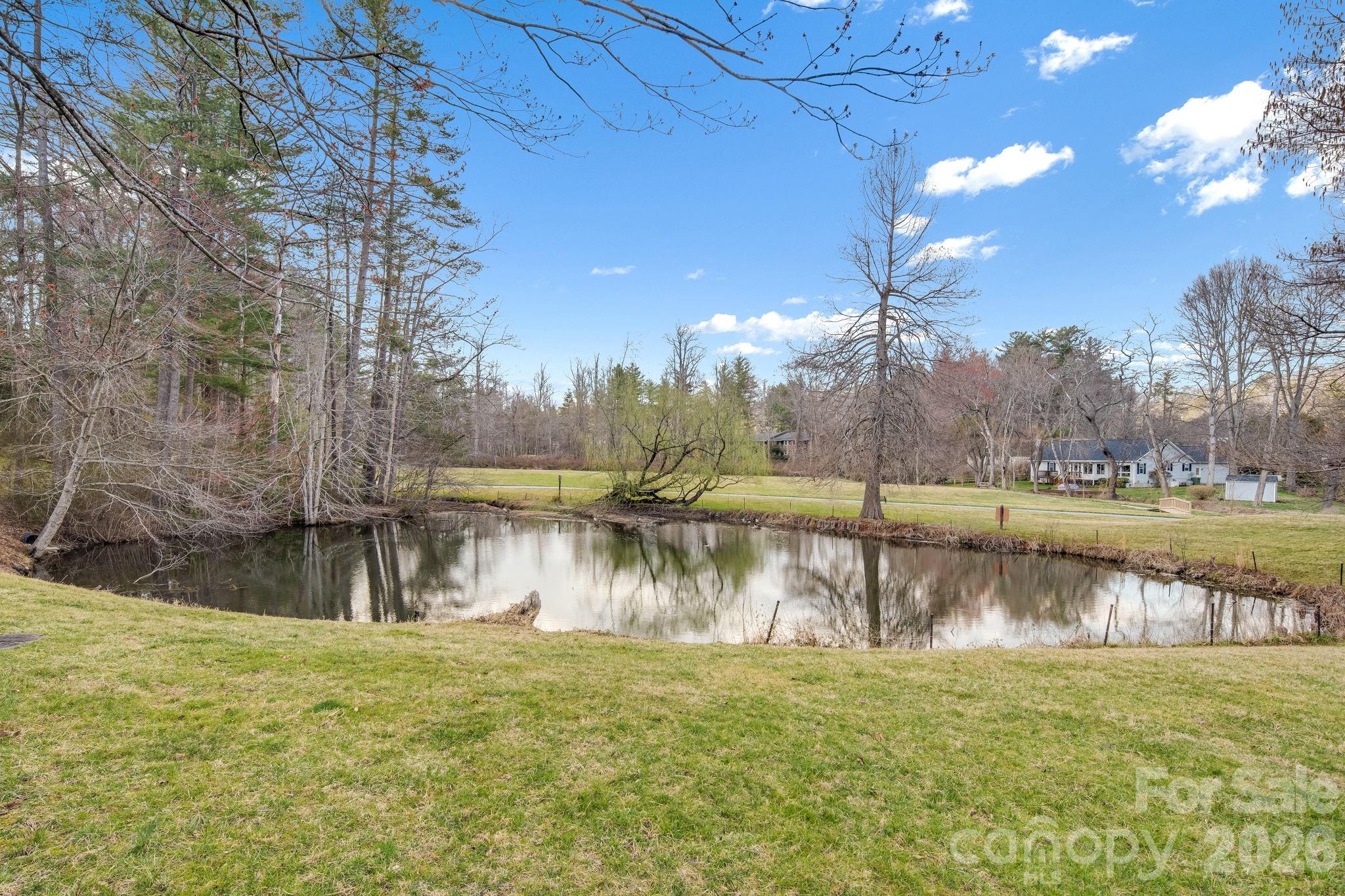 1104 Red Oak Drive Property Photo 32