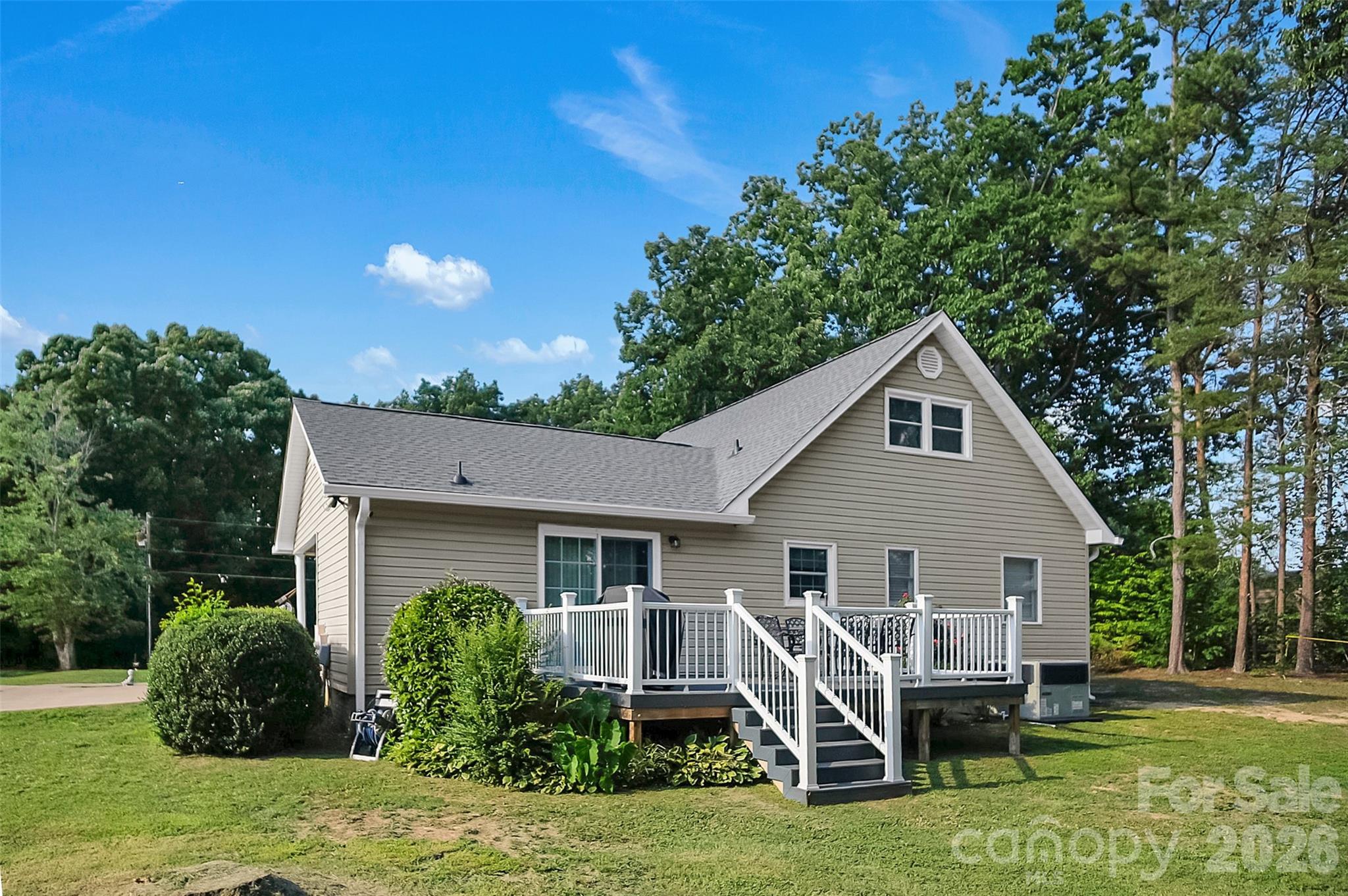 122 Rockman Road Property Photo 4