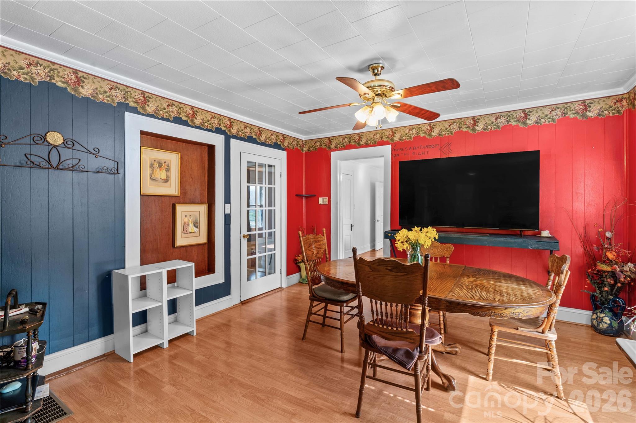 1022 Railroad Avenue Property Photo 11