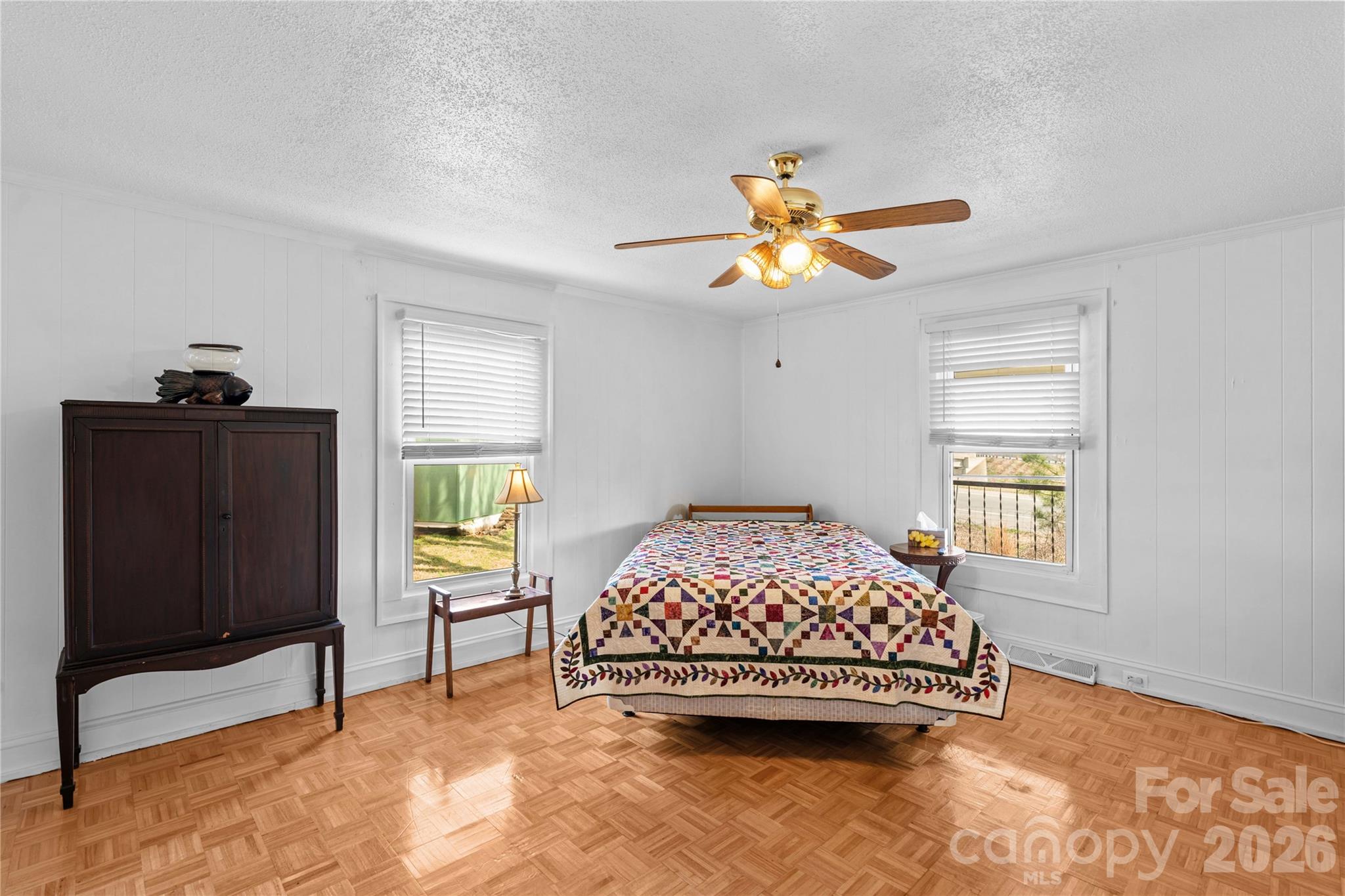 1022 Railroad Avenue Property Photo 18