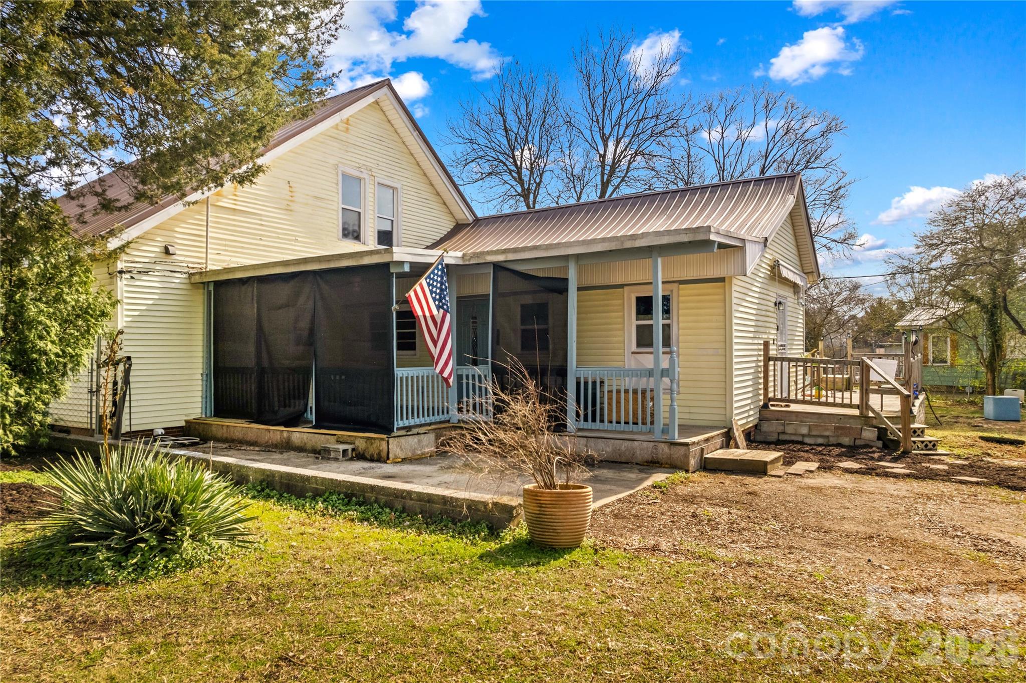 1022 Railroad Avenue Property Photo 36