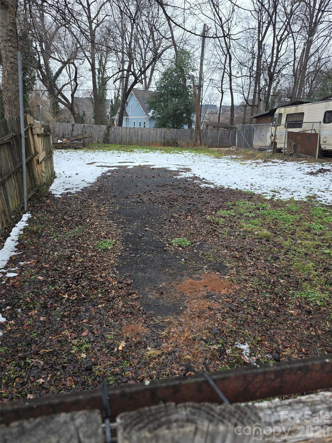 320 Woodvale Place Property Photo 1