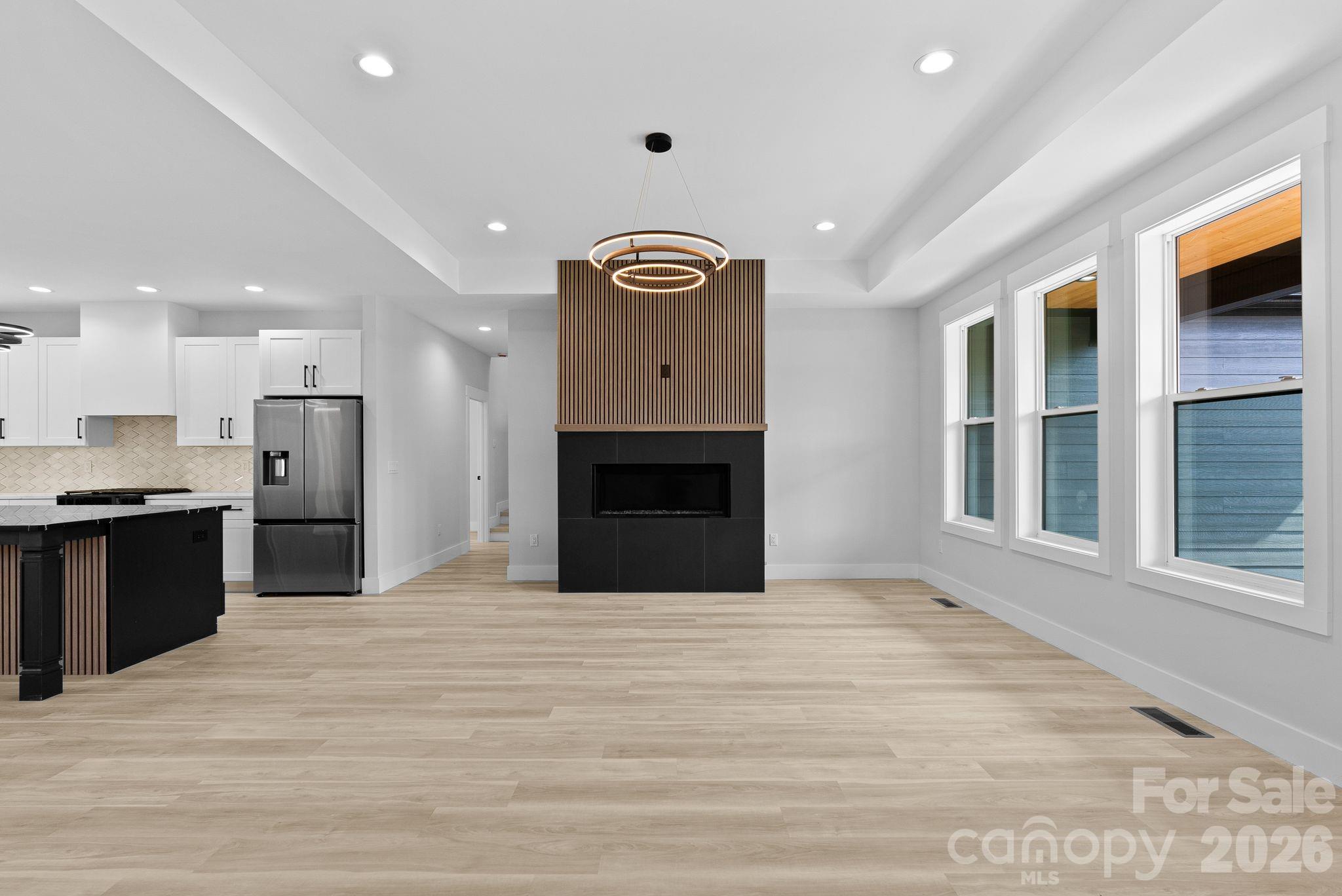 19 E Starnes Cove Road Property Photo 6