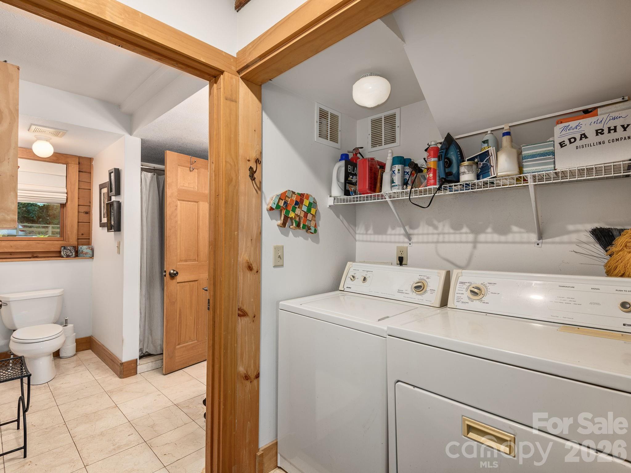 102 And 104 Carriage Drive Property Photo 19