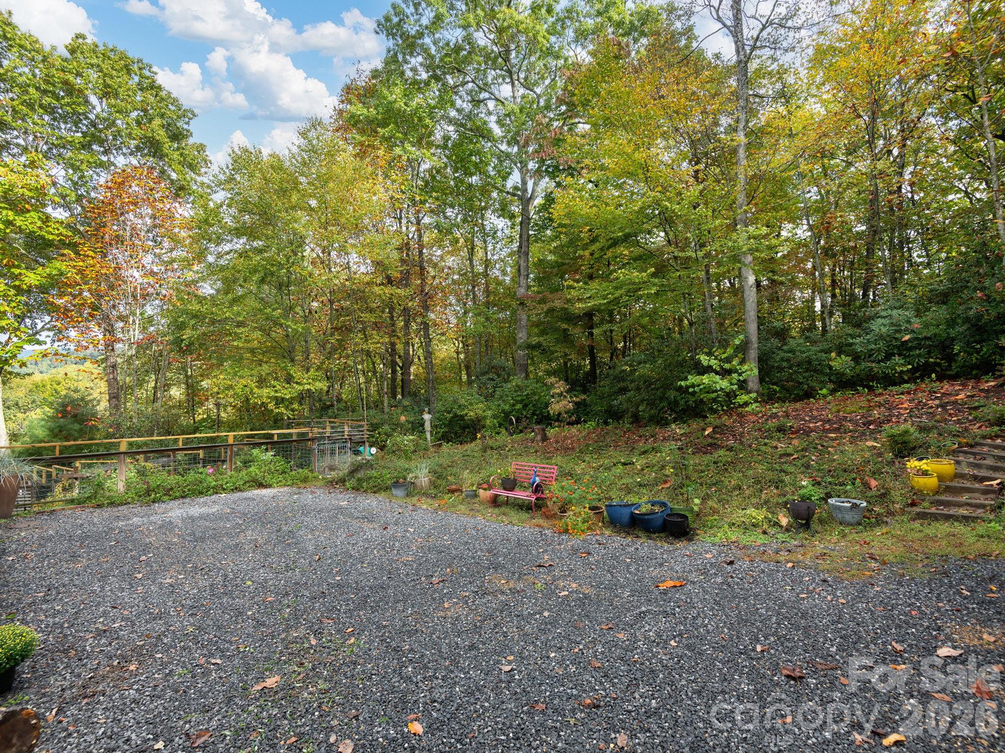 102 And 104 Carriage Drive Property Photo 27
