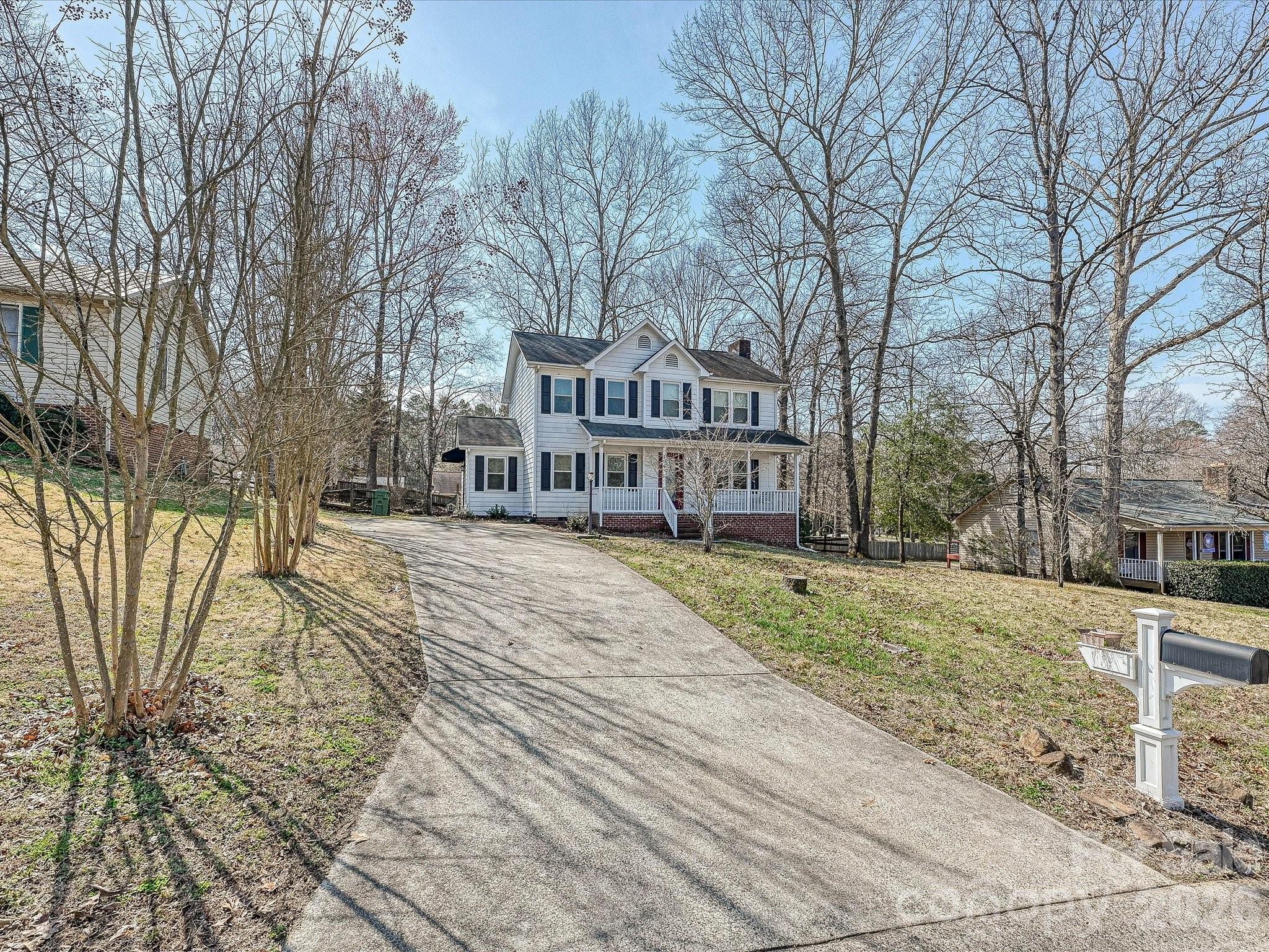 104 Deertrack Drive Property Photo 2