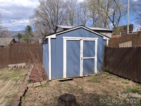 129 Harrison Street Property Photo 6