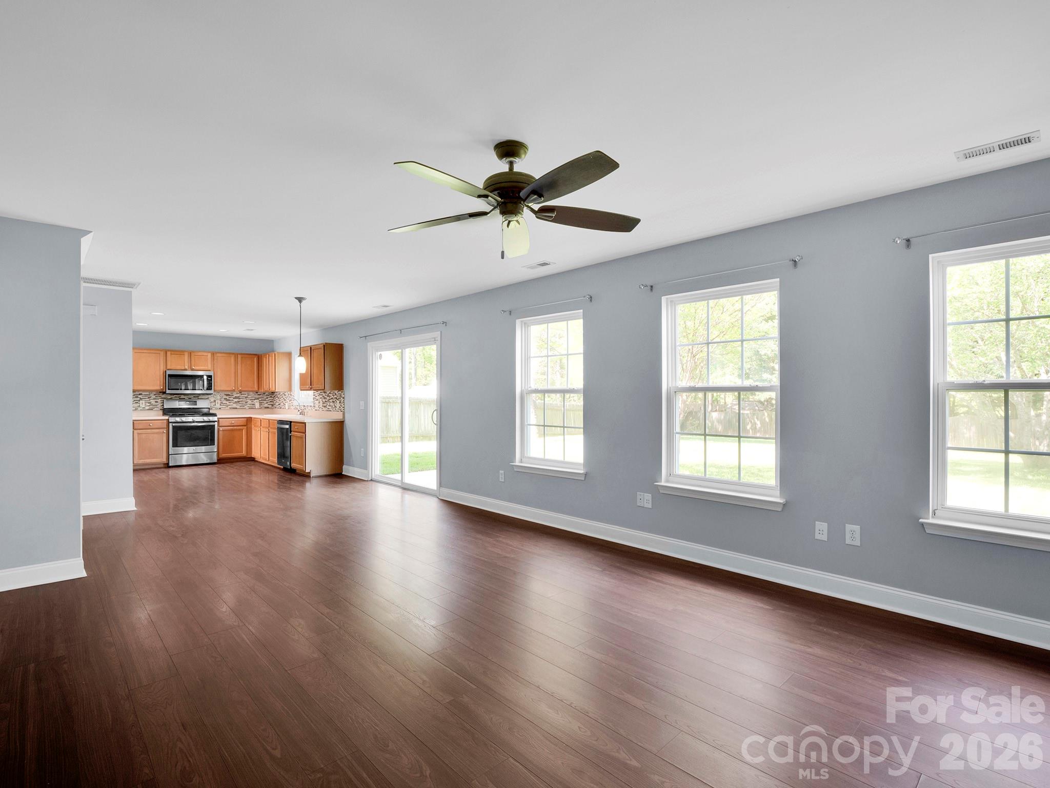 3409 Arbor Pointe Drive Property Photo 10