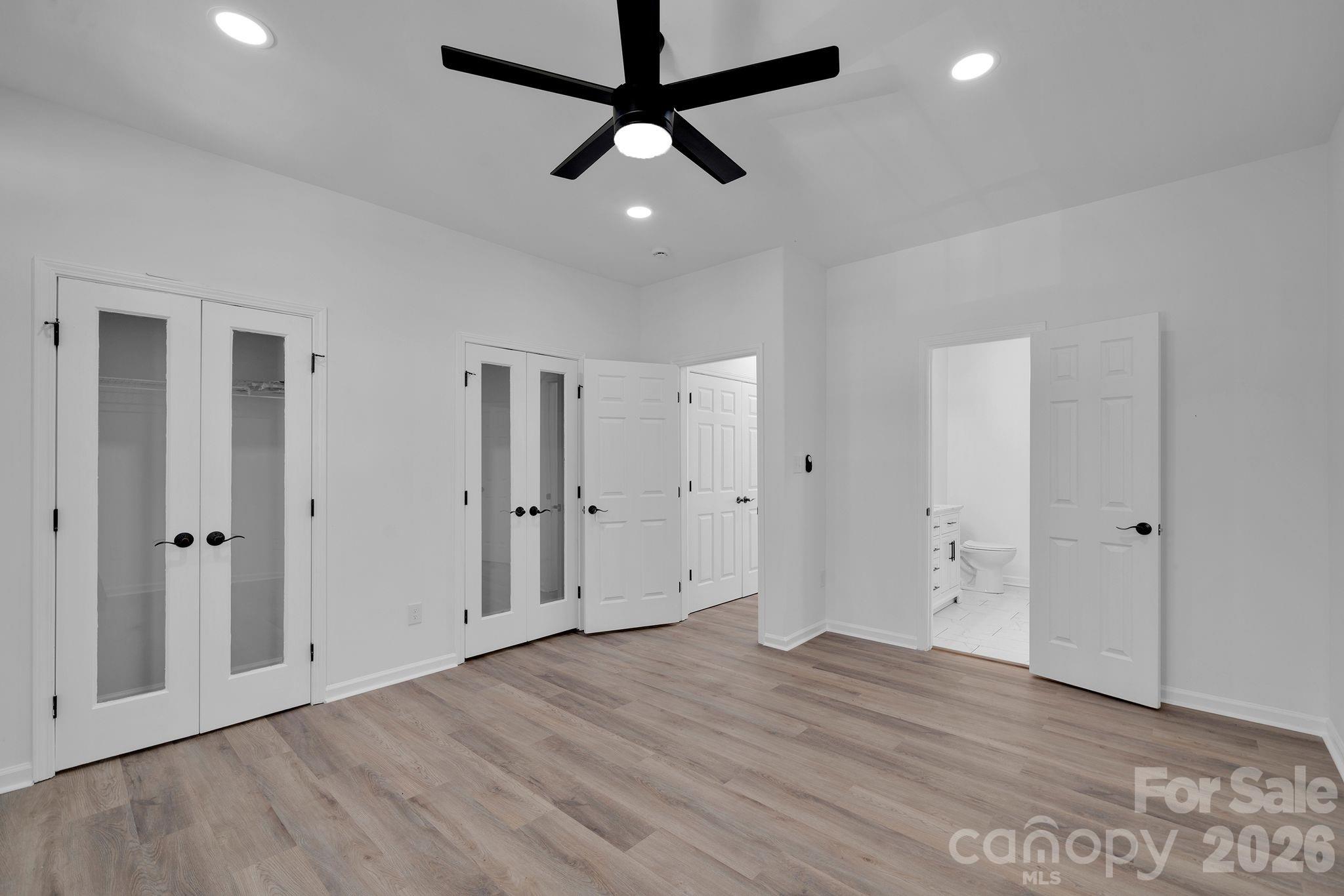 8131 Kings Creek Drive Property Photo 9