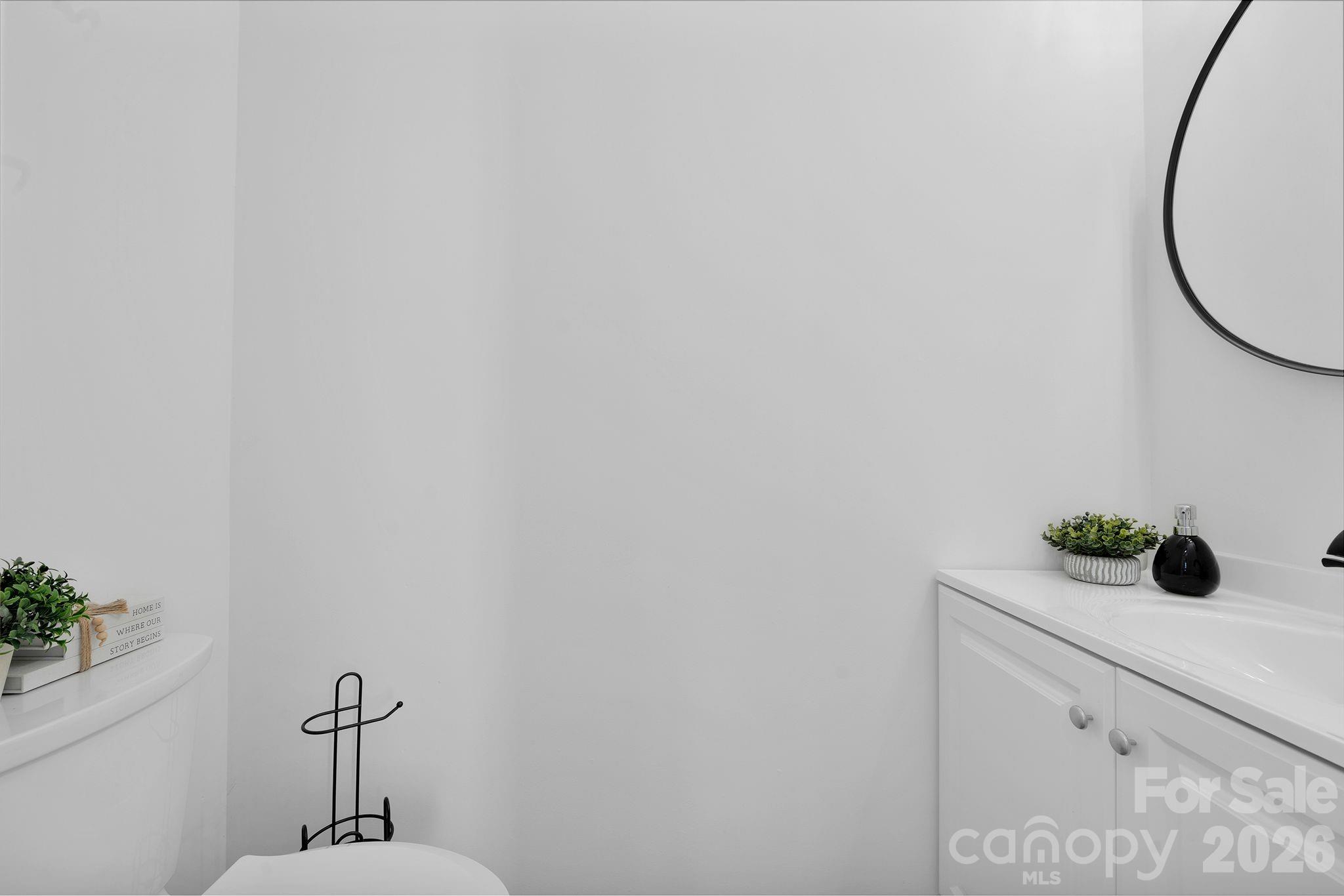 8131 Kings Creek Drive Property Photo 19