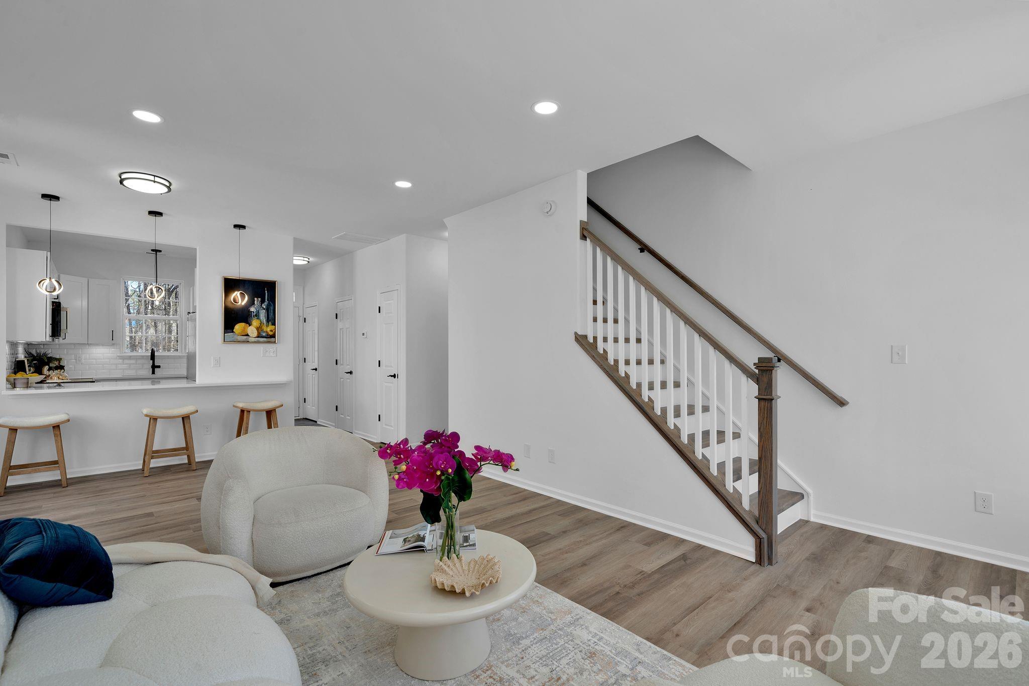 8131 Kings Creek Drive Property Photo 23