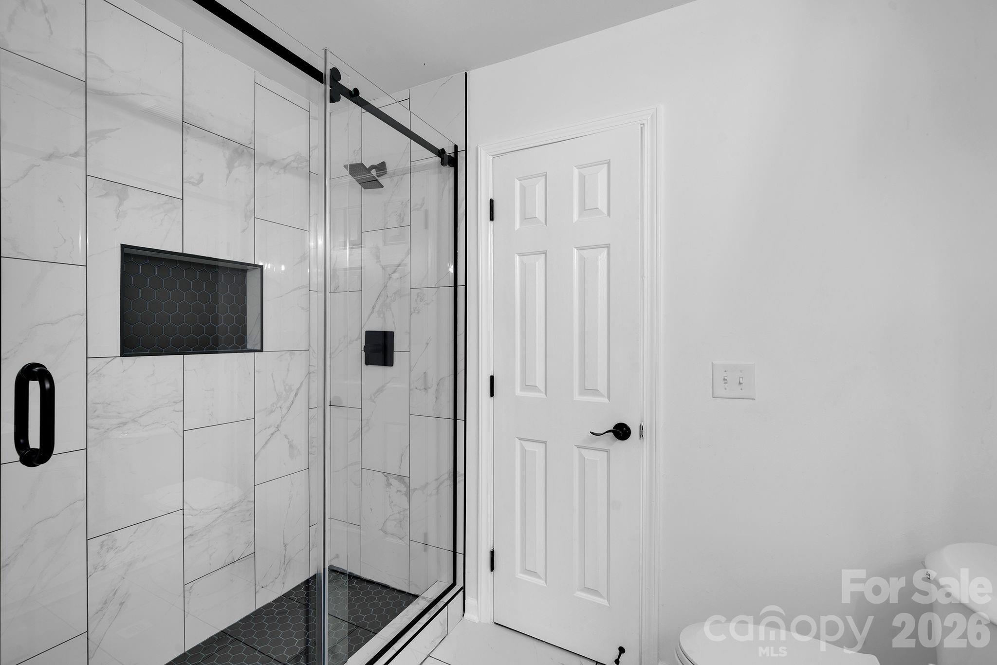 8131 Kings Creek Drive Property Photo 27