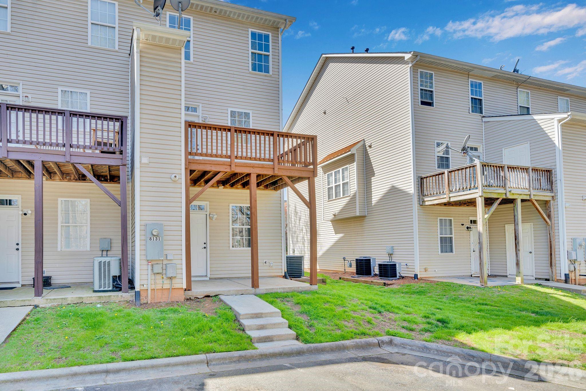 8131 Kings Creek Drive Property Photo 33