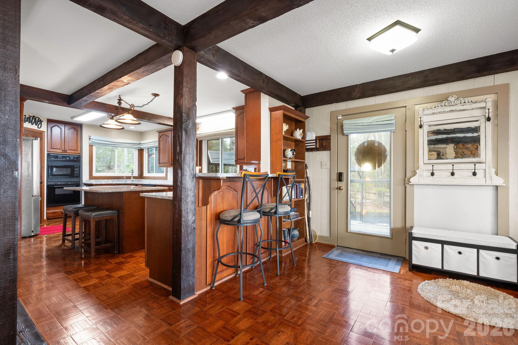 2184 Pine Mountain Drive Property Photo 12