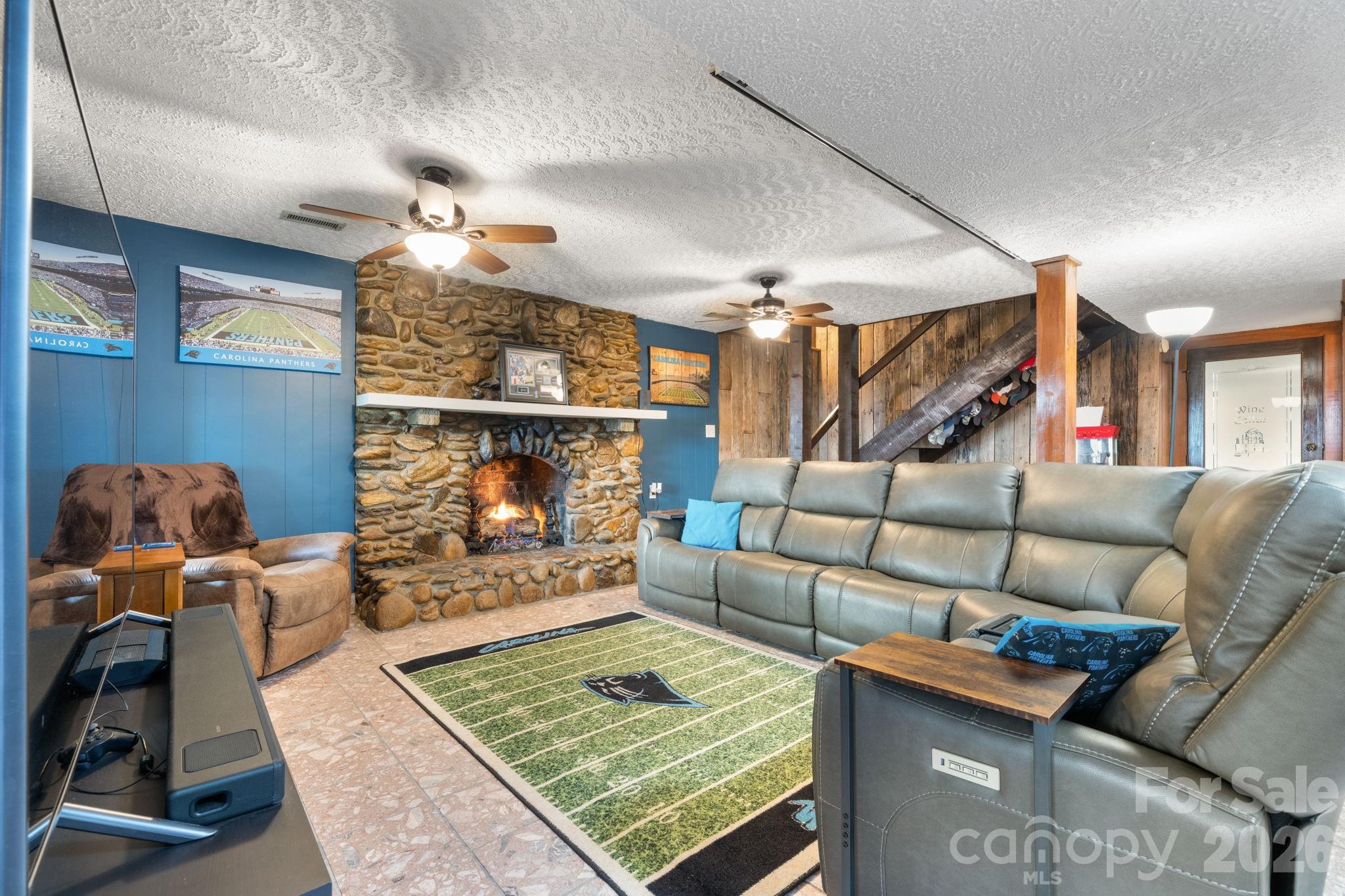2184 Pine Mountain Drive Property Photo 35