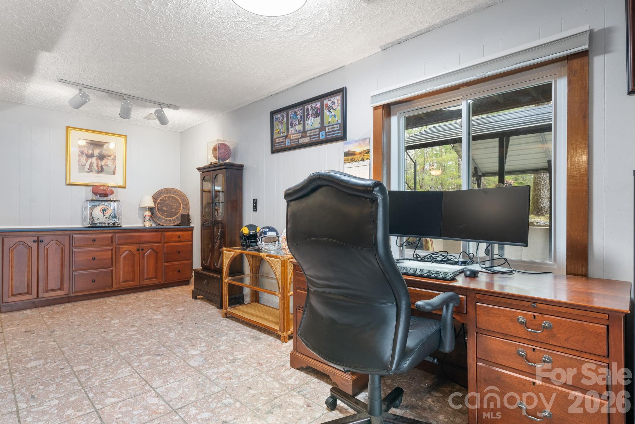 2184 Pine Mountain Drive Property Photo 36