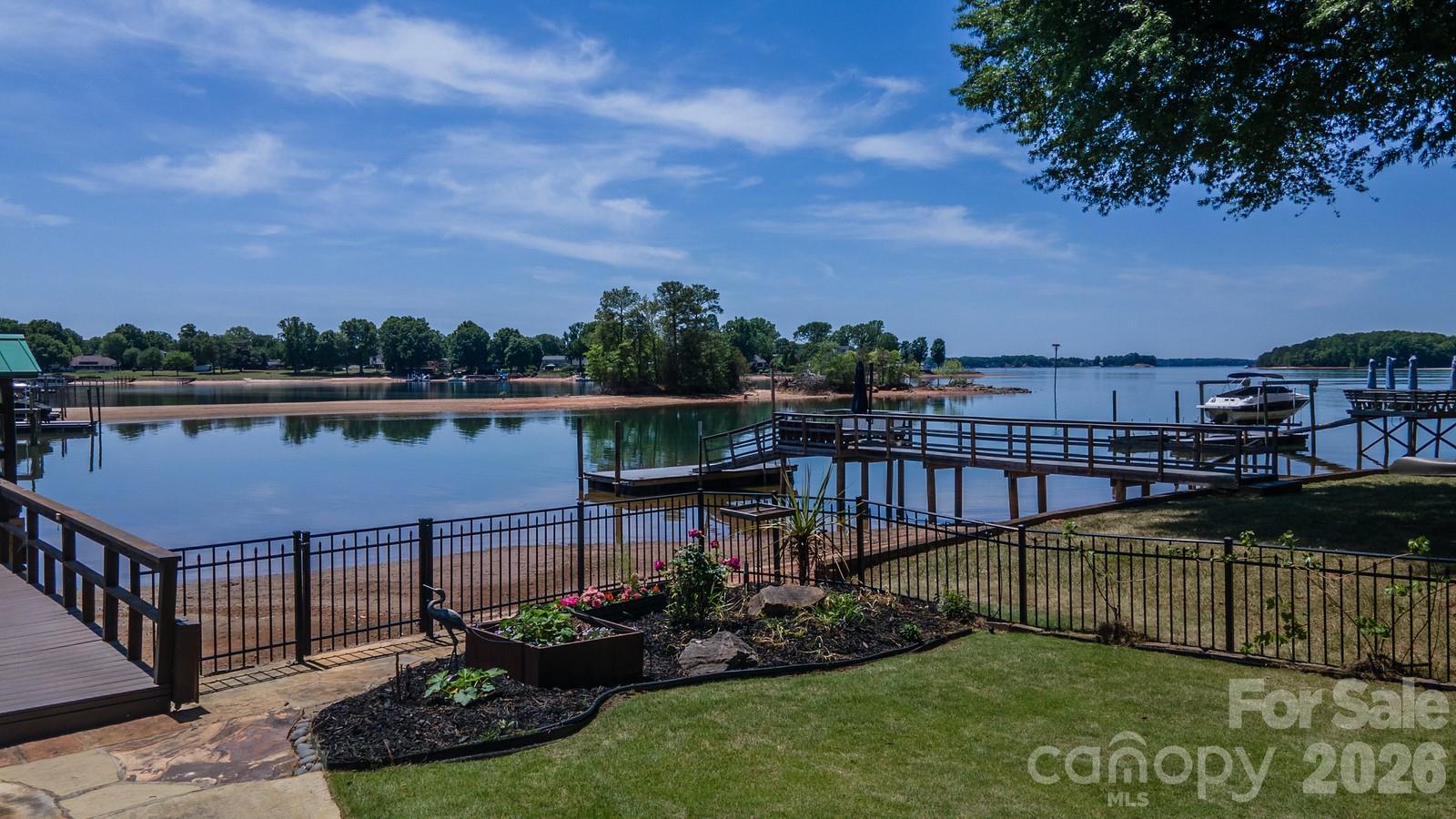 20919 Island Forest Drive Property Photo 14