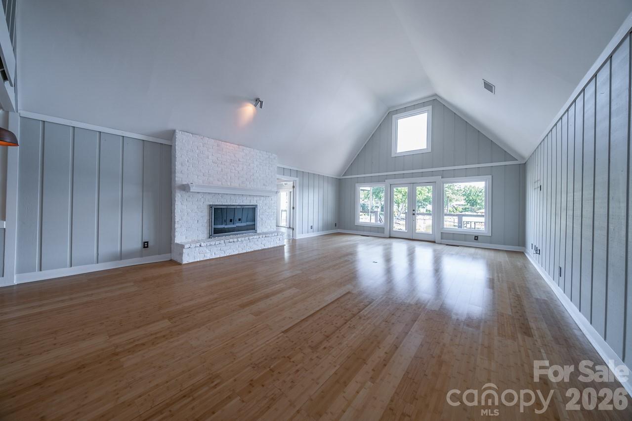 20919 Island Forest Drive Property Photo 17