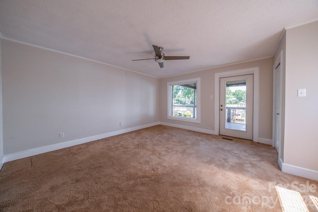 20919 Island Forest Drive Property Photo 25
