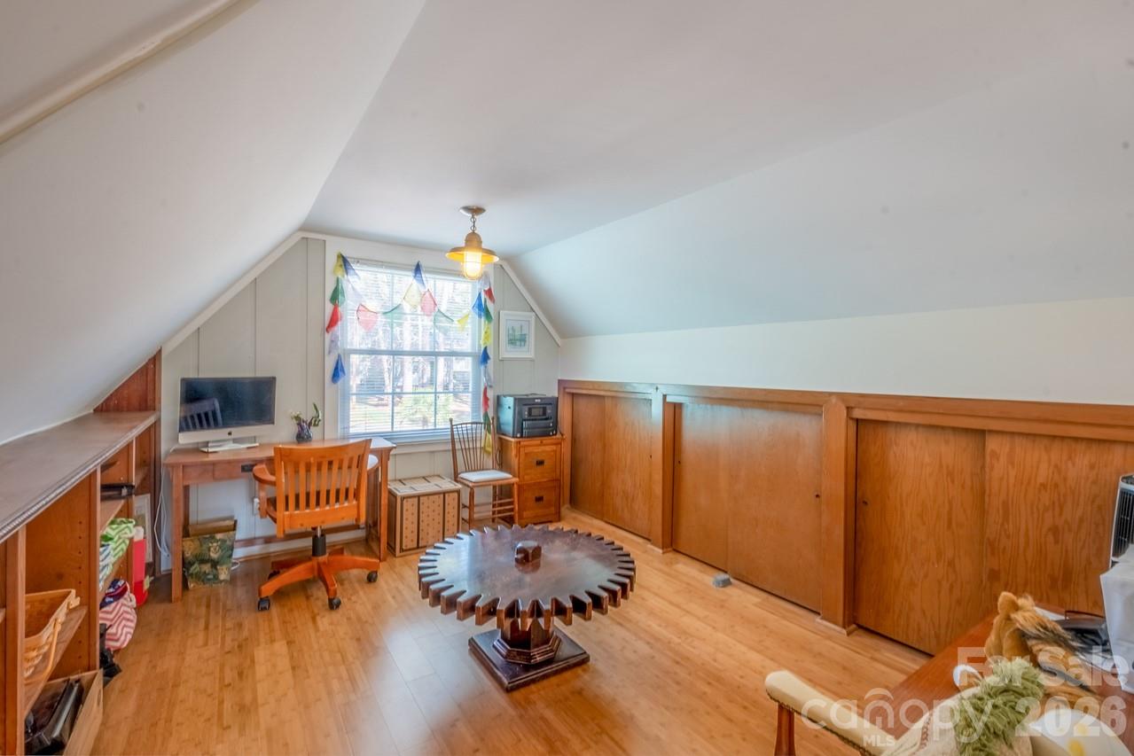 20919 Island Forest Drive Property Photo 32
