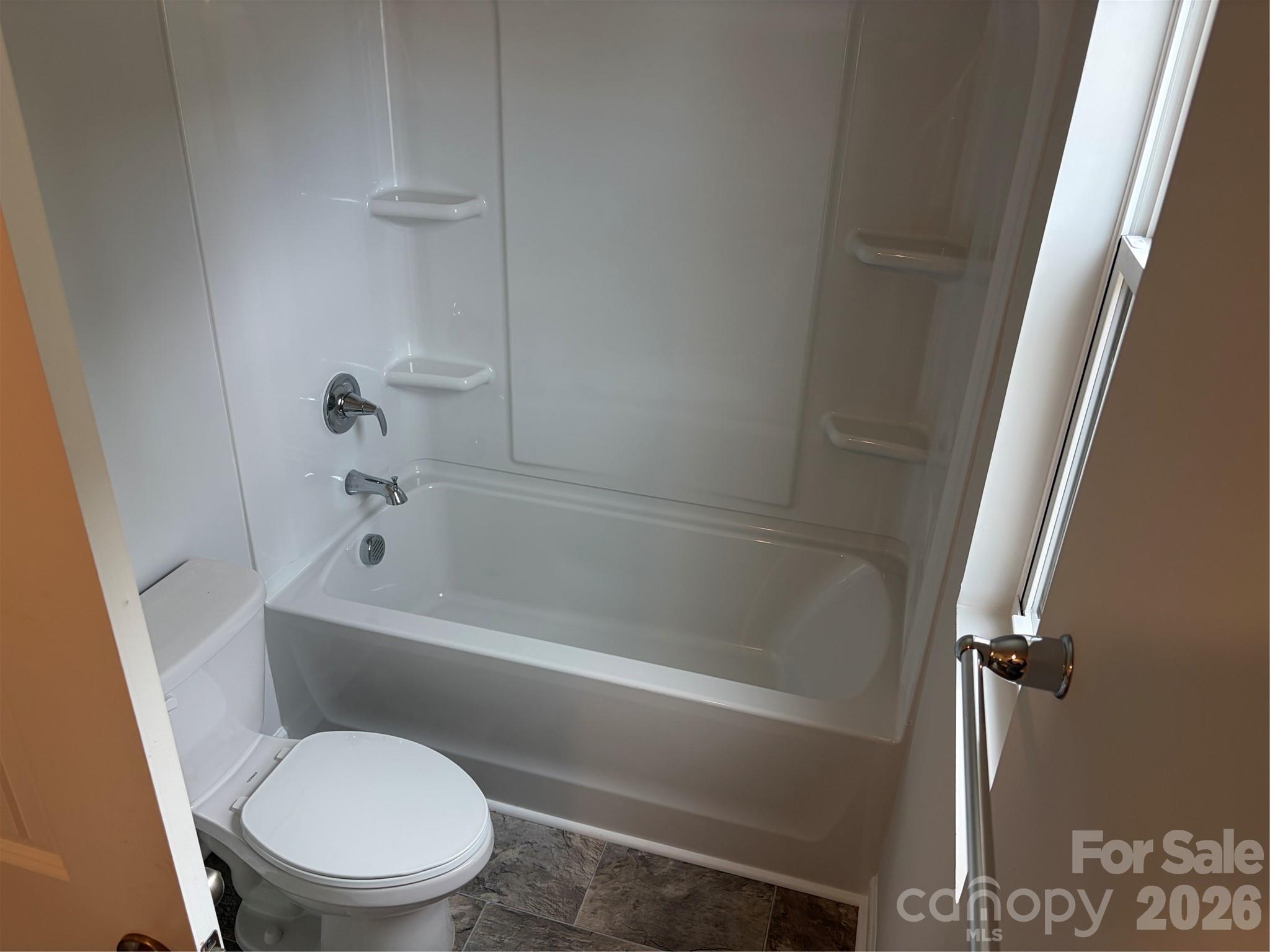 2710 Trawler Way Property Photo 11