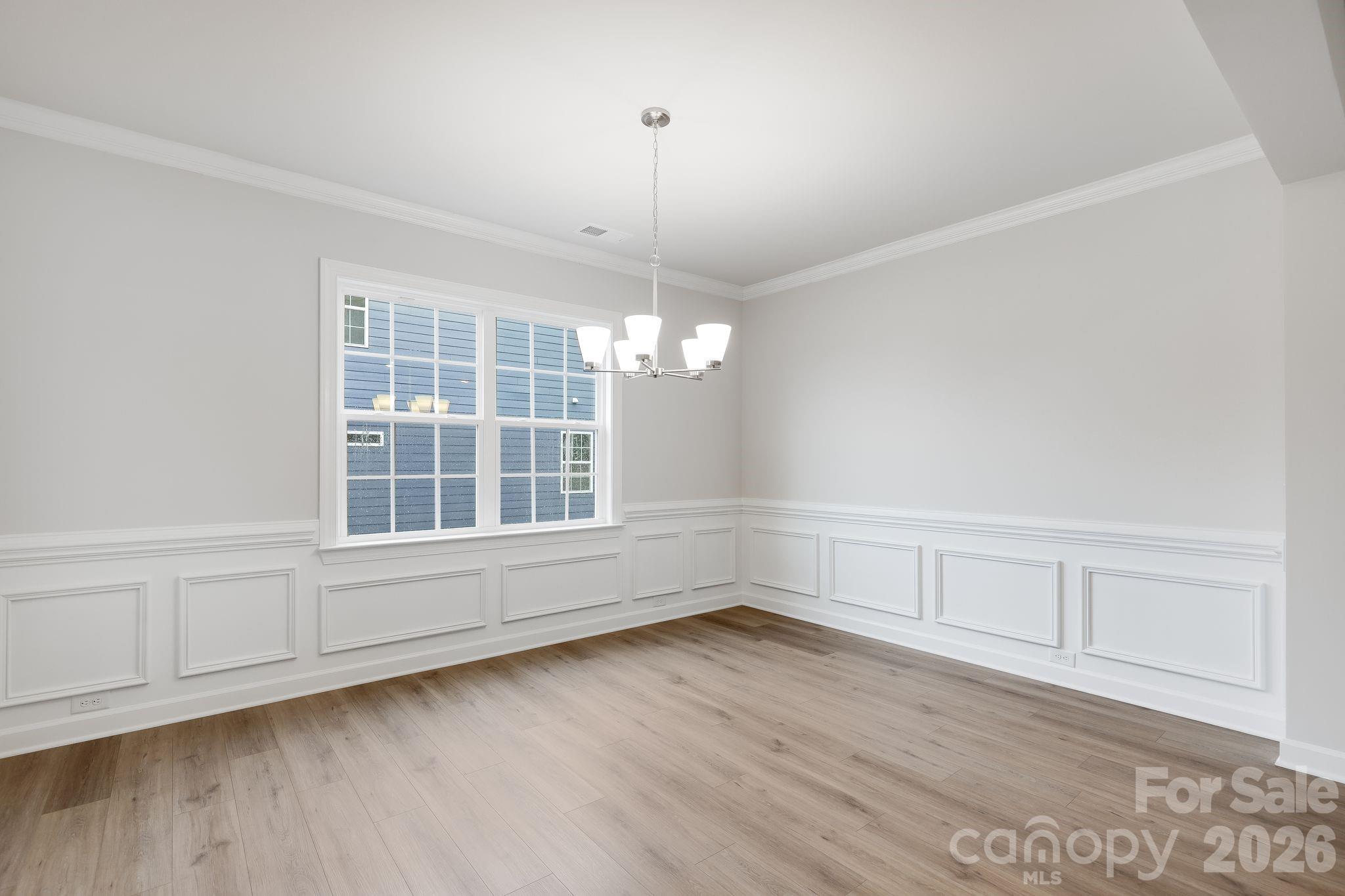 4284 Camden Glen Road 161 Property Photo 8