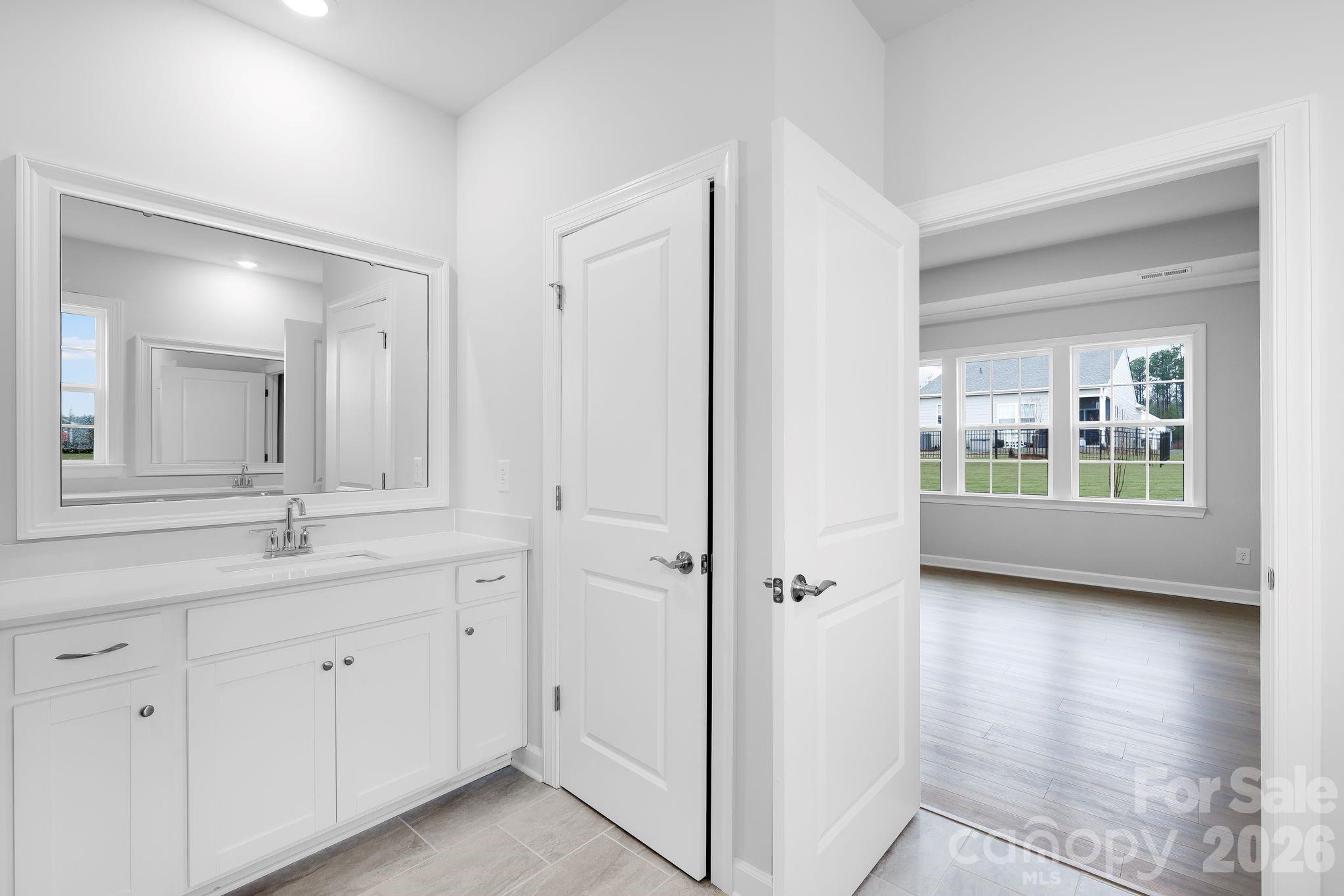 4284 Camden Glen Road 161 Property Photo 22
