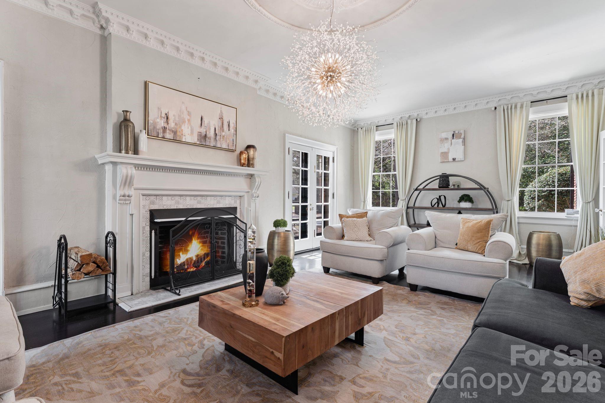 1503 Elm Street Property Photo 6