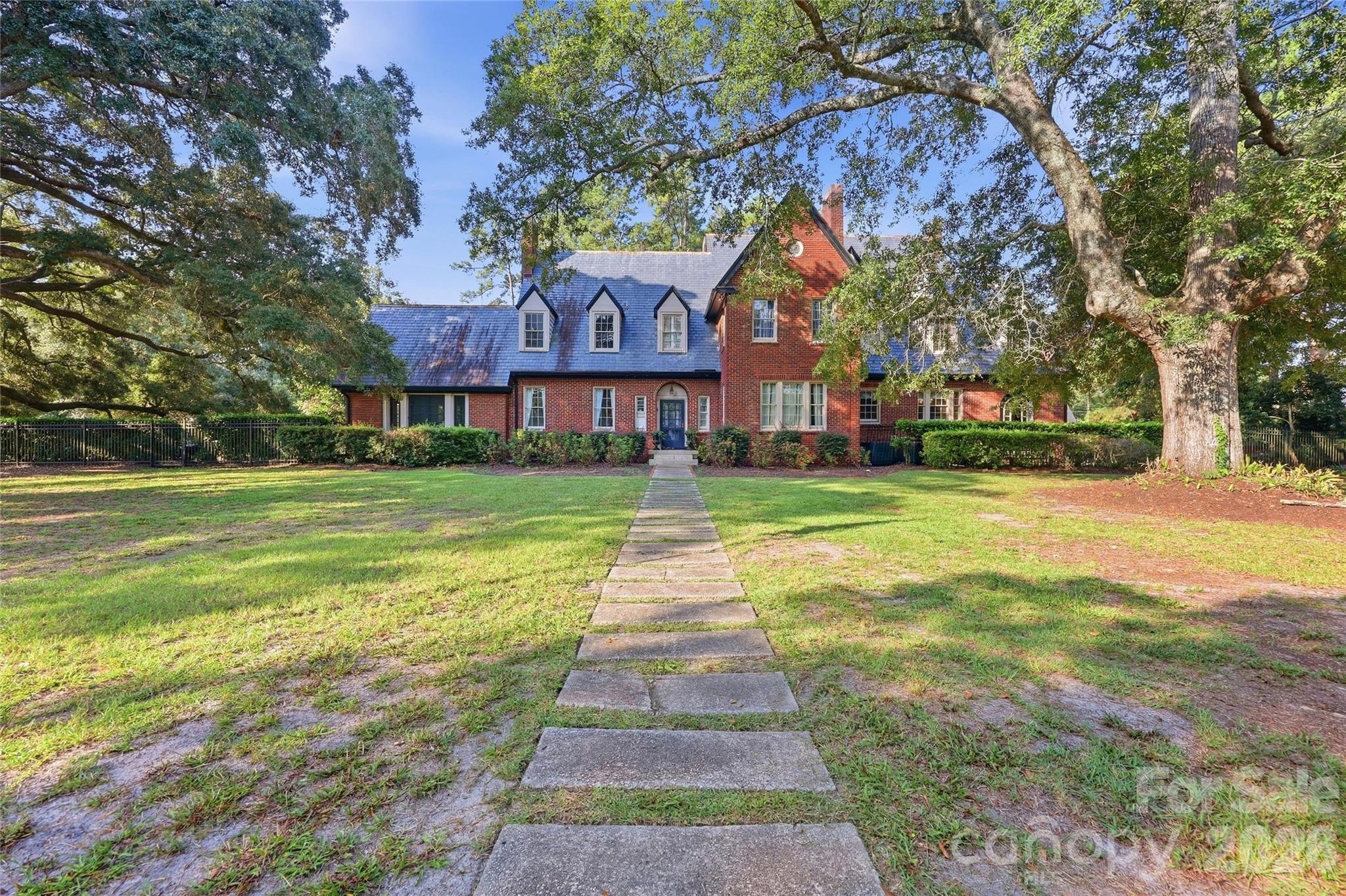 1503 Elm Street Property Photo 44