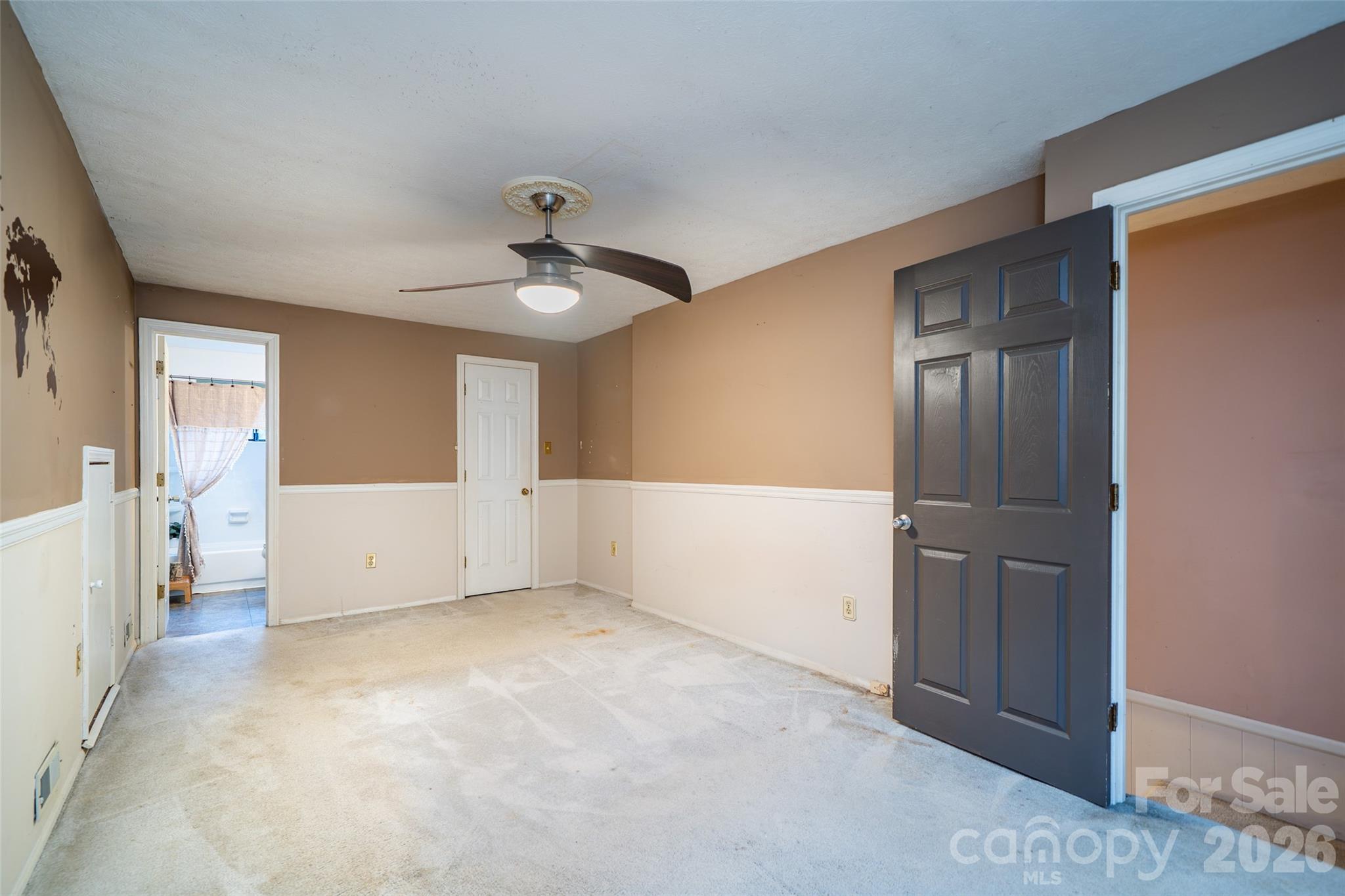 6 Hillview Circle Property Photo 26