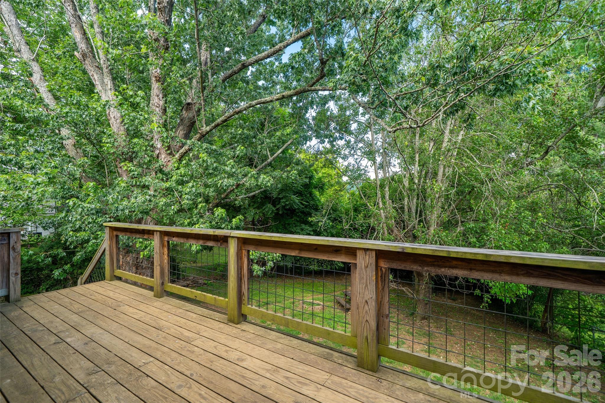 6 Hillview Circle Property Photo 30