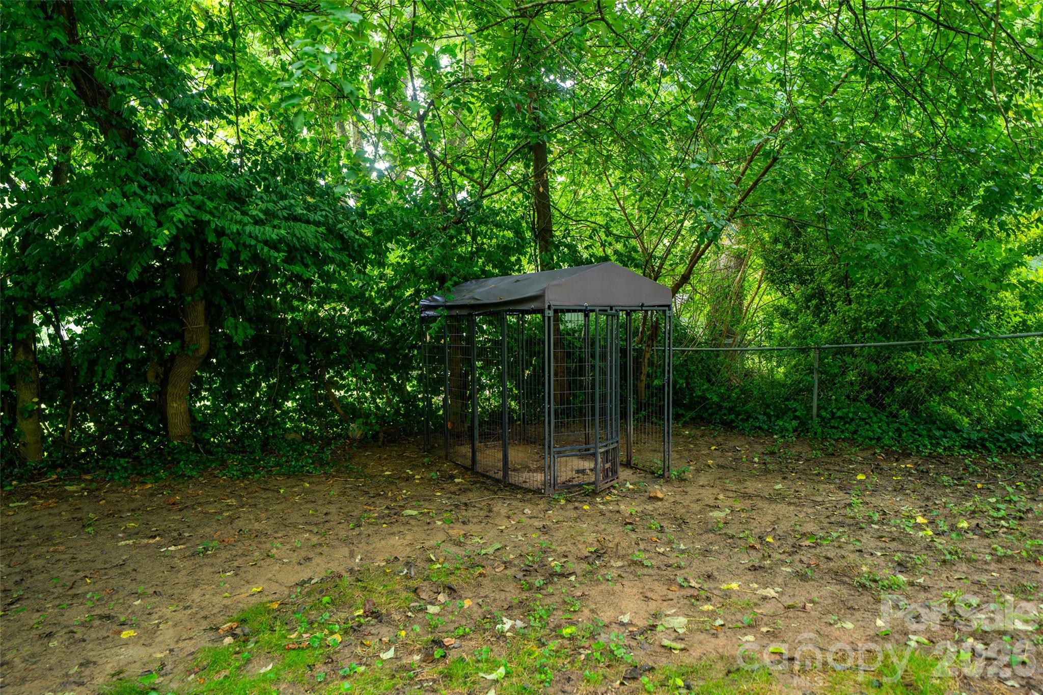 6 Hillview Circle Property Photo 32