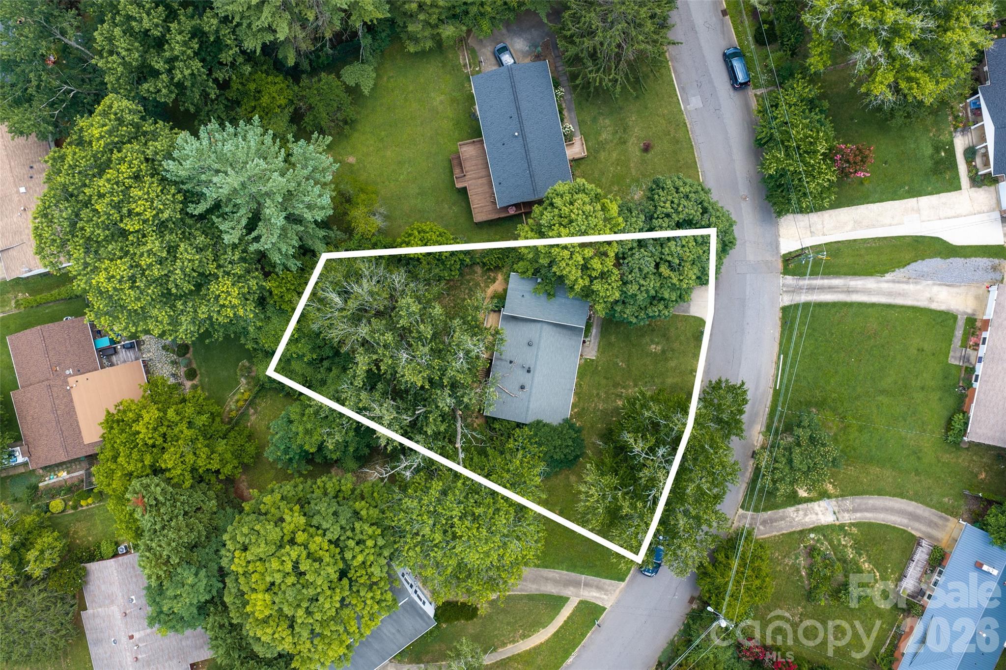 6 Hillview Circle Property Photo 38