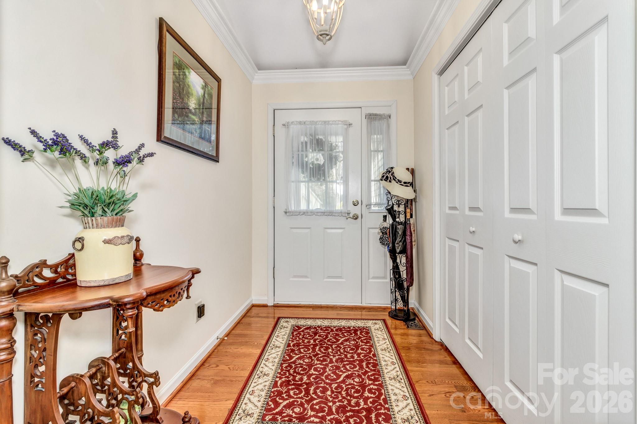 333 Charlestown Drive Property Photo 6