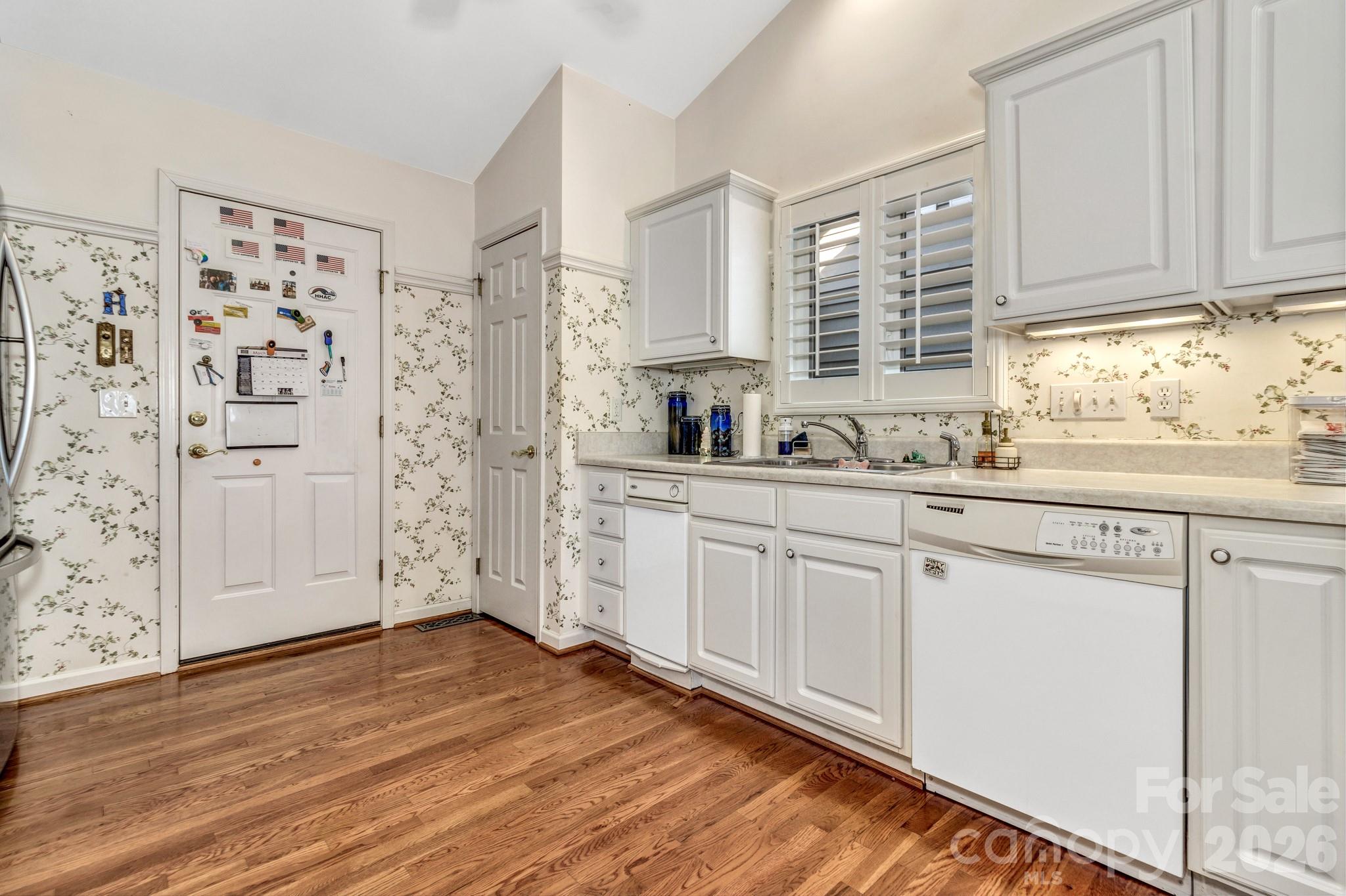 333 Charlestown Drive Property Photo 17